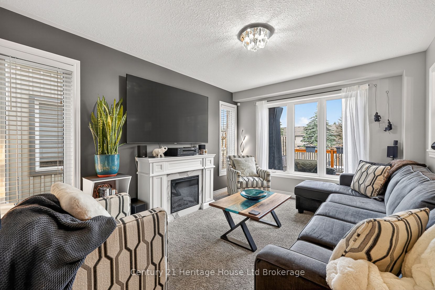 1180 CAEN Avenue, Woodstock, ON N4T 0G3 photo 4