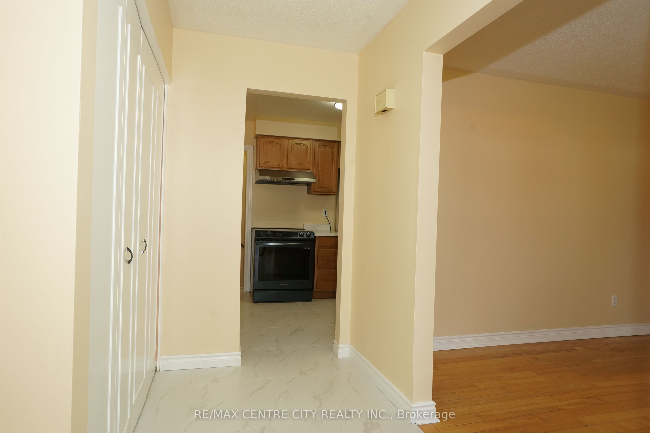 136 Concord Crescent, London North, ON N6G 3H7 photo 3