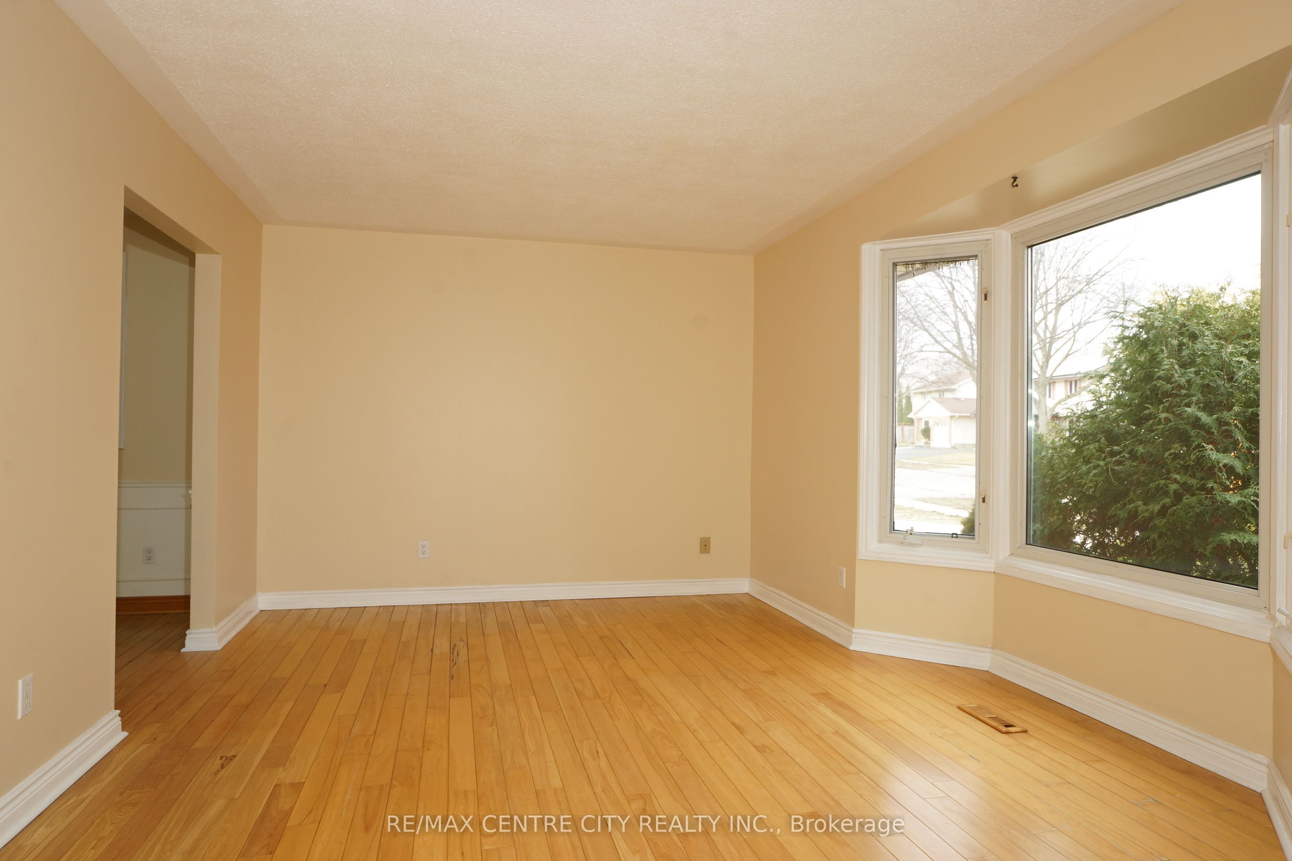 136 Concord Crescent, London North, ON N6G 3H7 photo 5