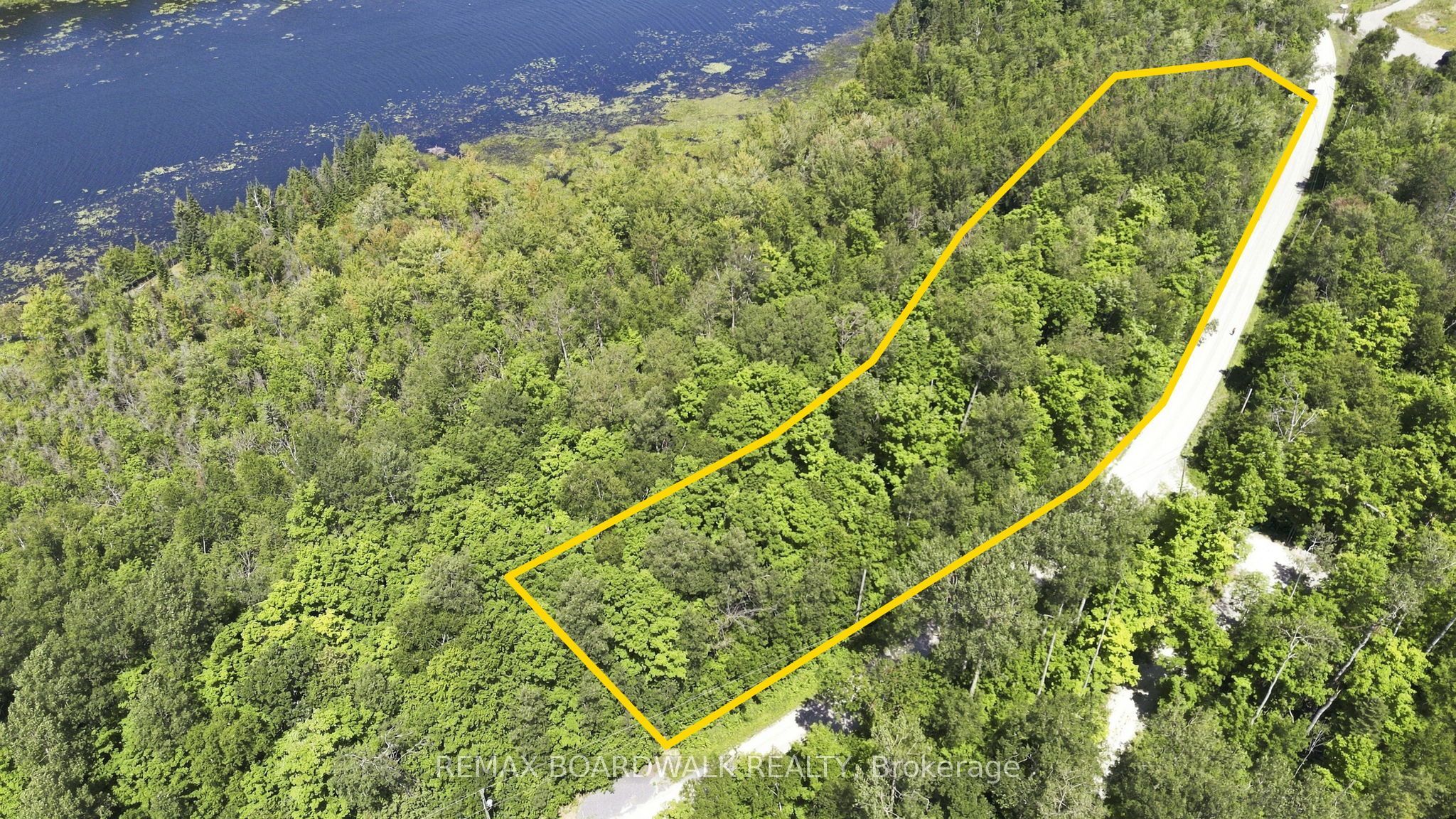 1116 Ennis Road, Tay Valley, ON K0G 1A0 photo 3