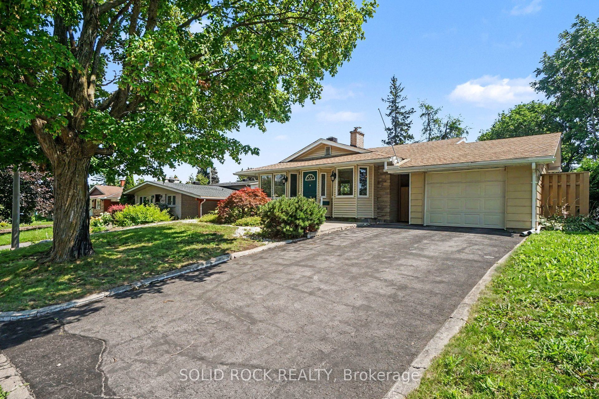 1838 Louisiana Avenue, Alta Vista and Area, ON K1H 6V1 photo 3