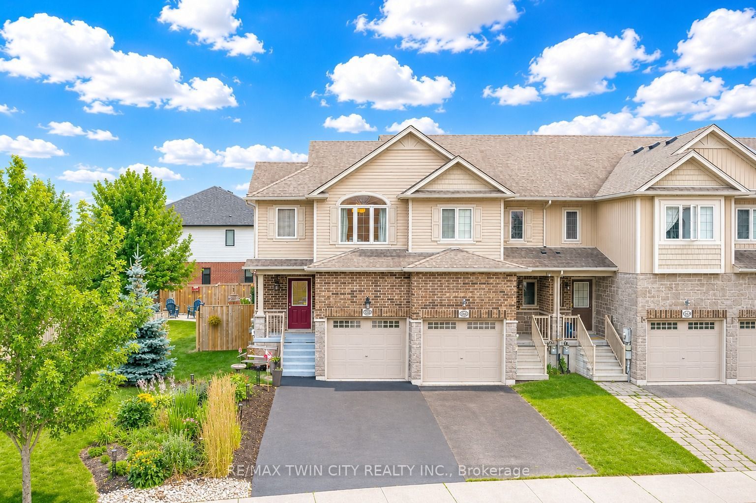168 Miatland Street, Kitchener, ON N2R 0C3 photo 2