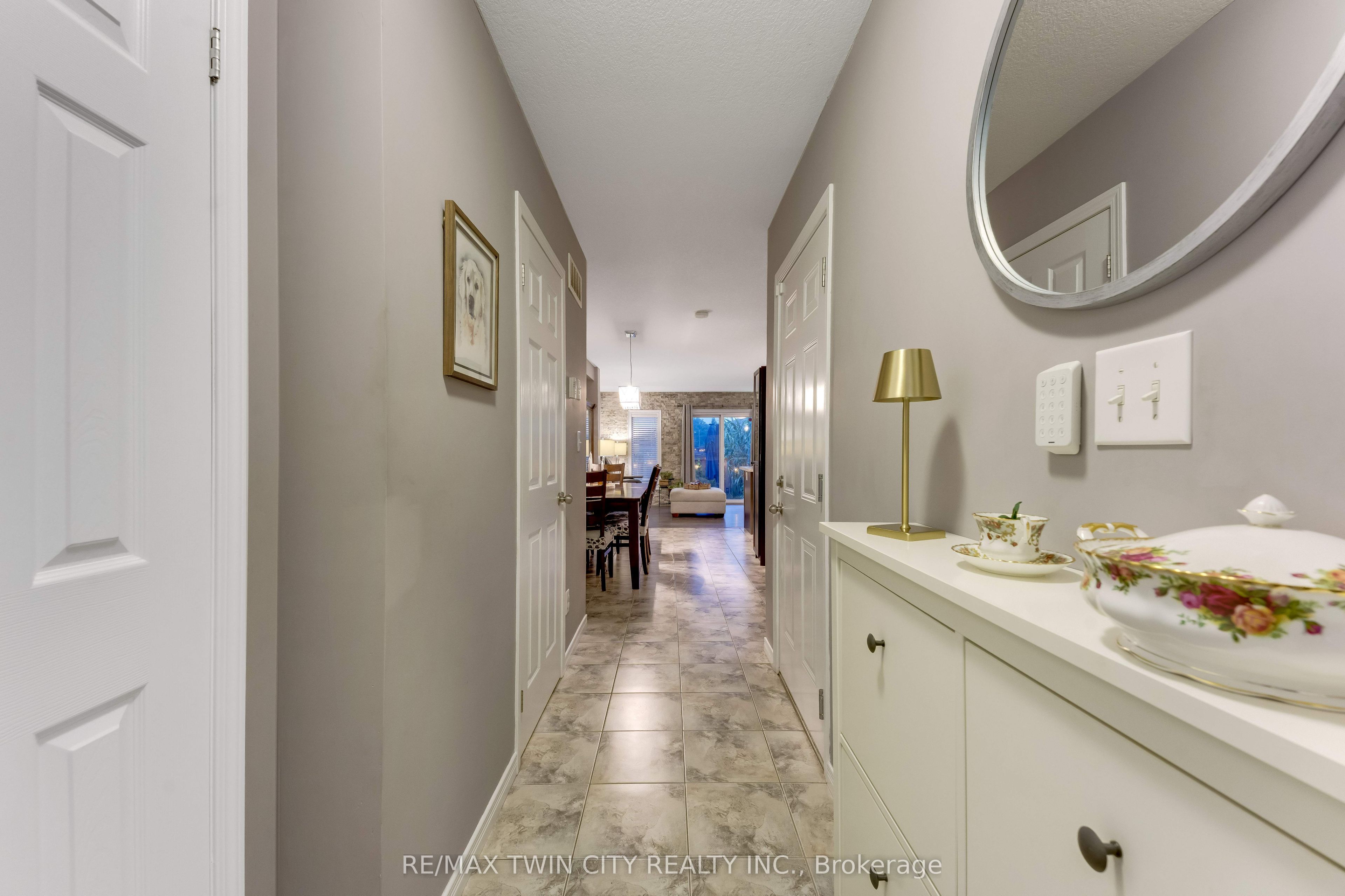 168 Miatland Street, Kitchener, ON N2R 0C3 photo 4
