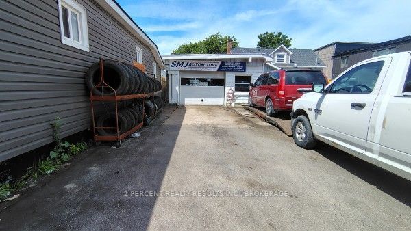 225 Concession Street, Kingston, ON K7K 2B6 photo 2