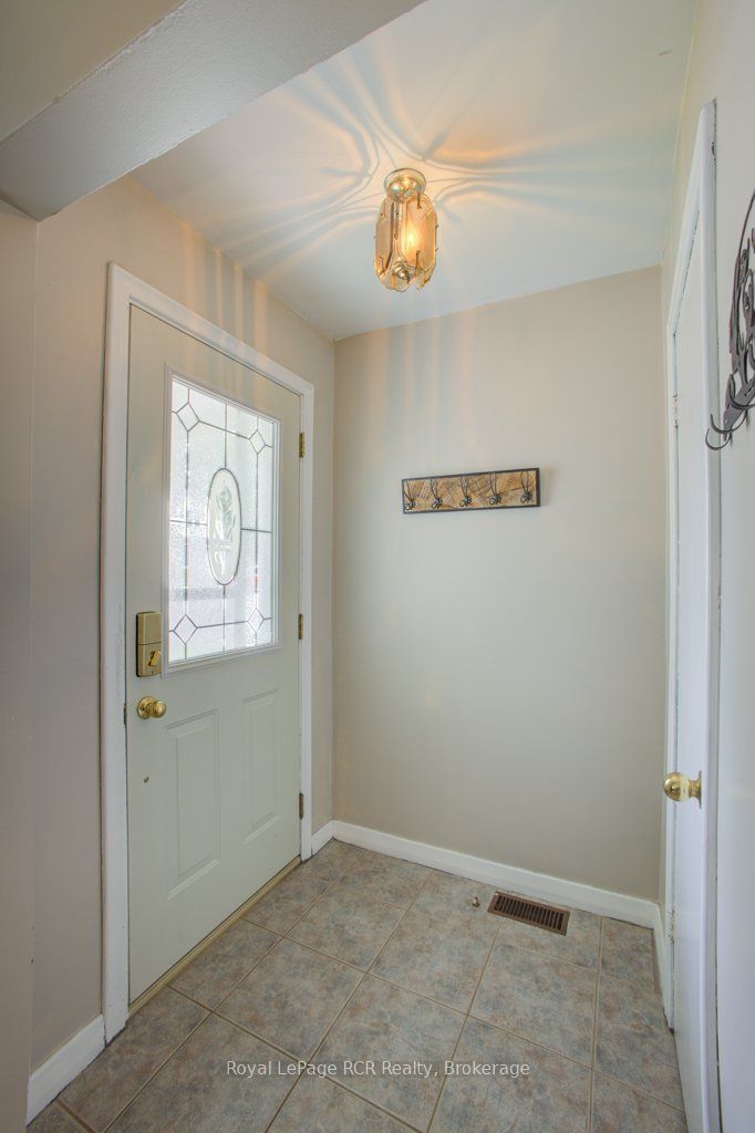 45 William Street E, Minto, ON N0G 1Z0 photo 4