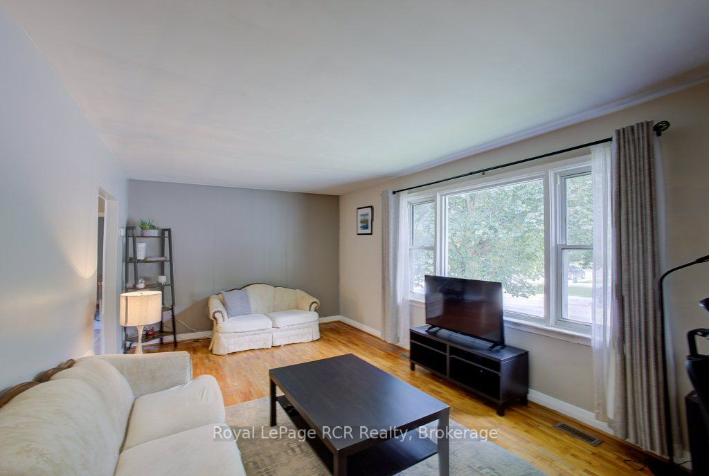 45 William Street E, Minto, ON N0G 1Z0 photo 5