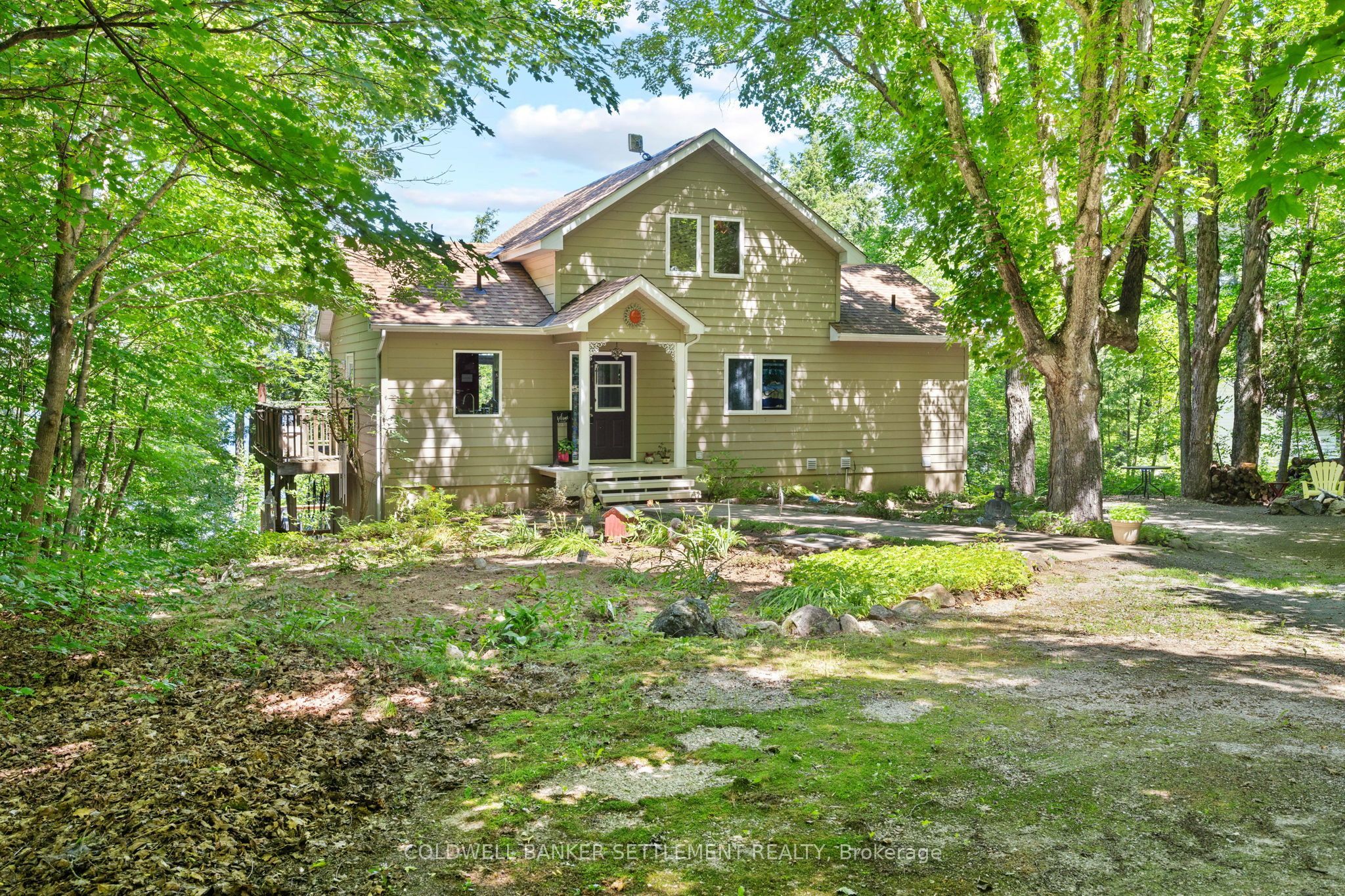 812 Douglas Lane, Tay Valley, ON K7H 3C9 photo 2
