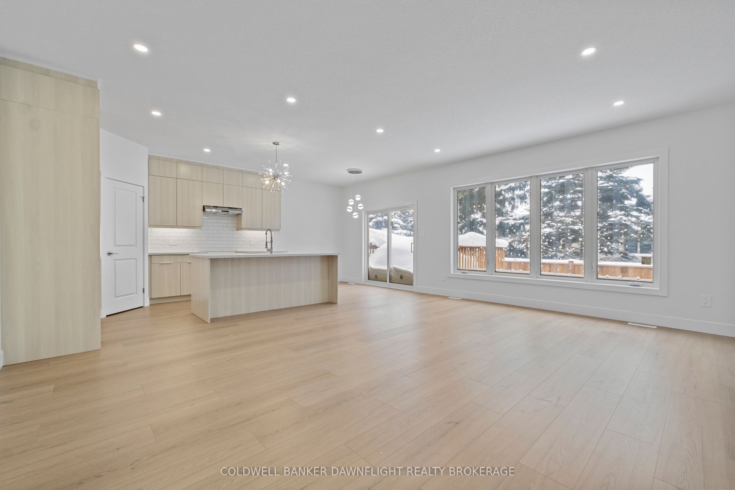 56 Moonlight Court, Central Huron, ON N0M 1L0 photo 4