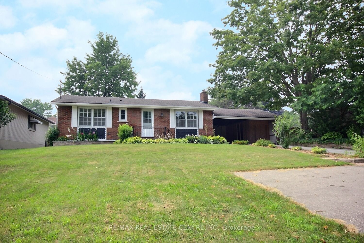 485 Broadway Street, Tillsonburg, ON N4G 3S8