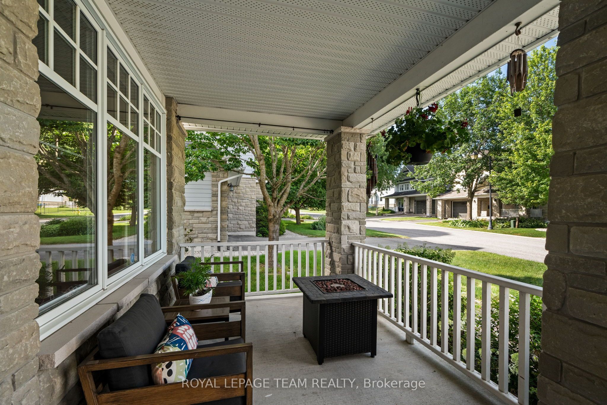 14 Ironside Court, Kanata, ON K2K 3H5 photo 5