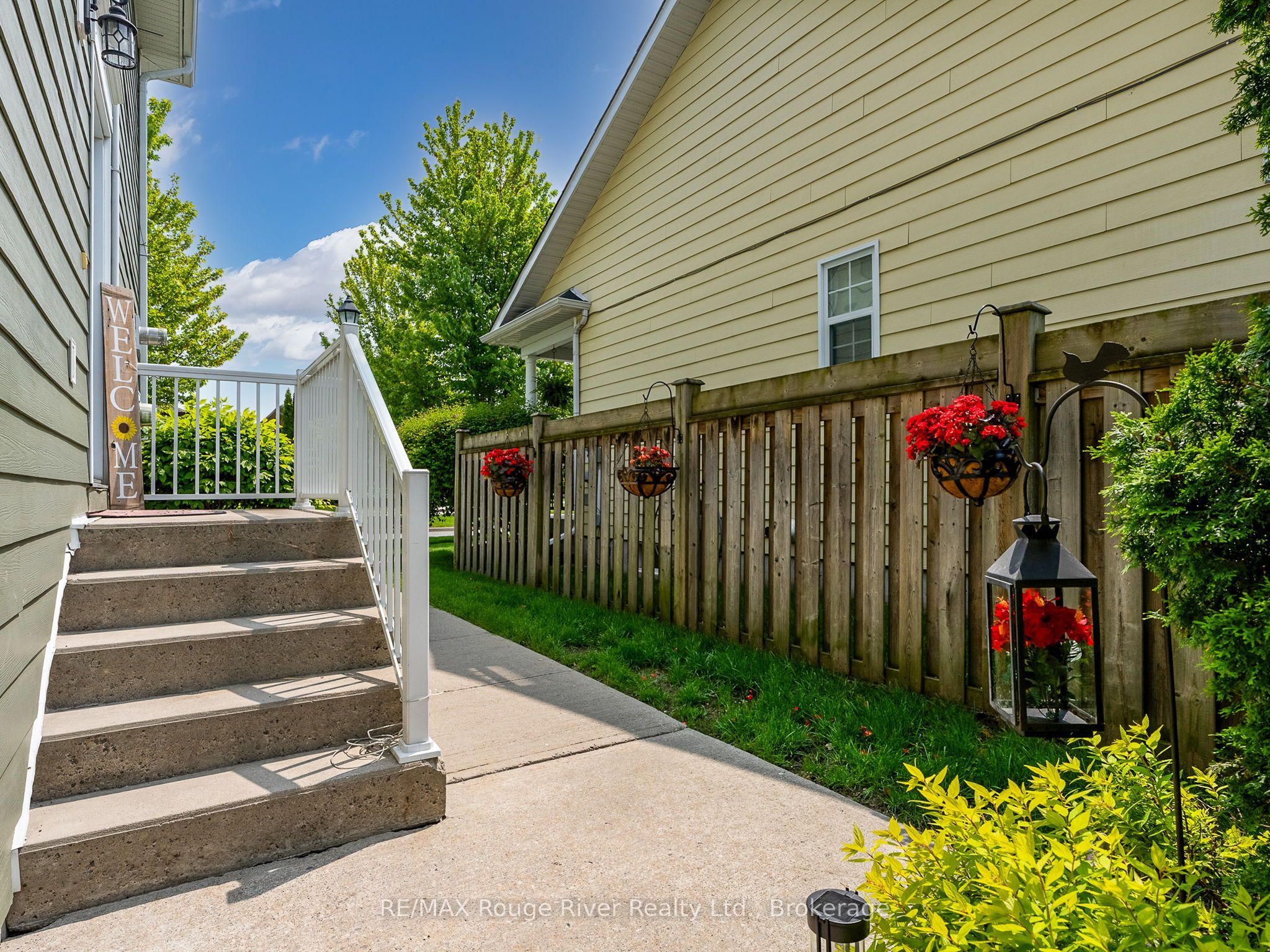 845 Smith Road 103, Cobourg, ON K9A 0C2 photo 5