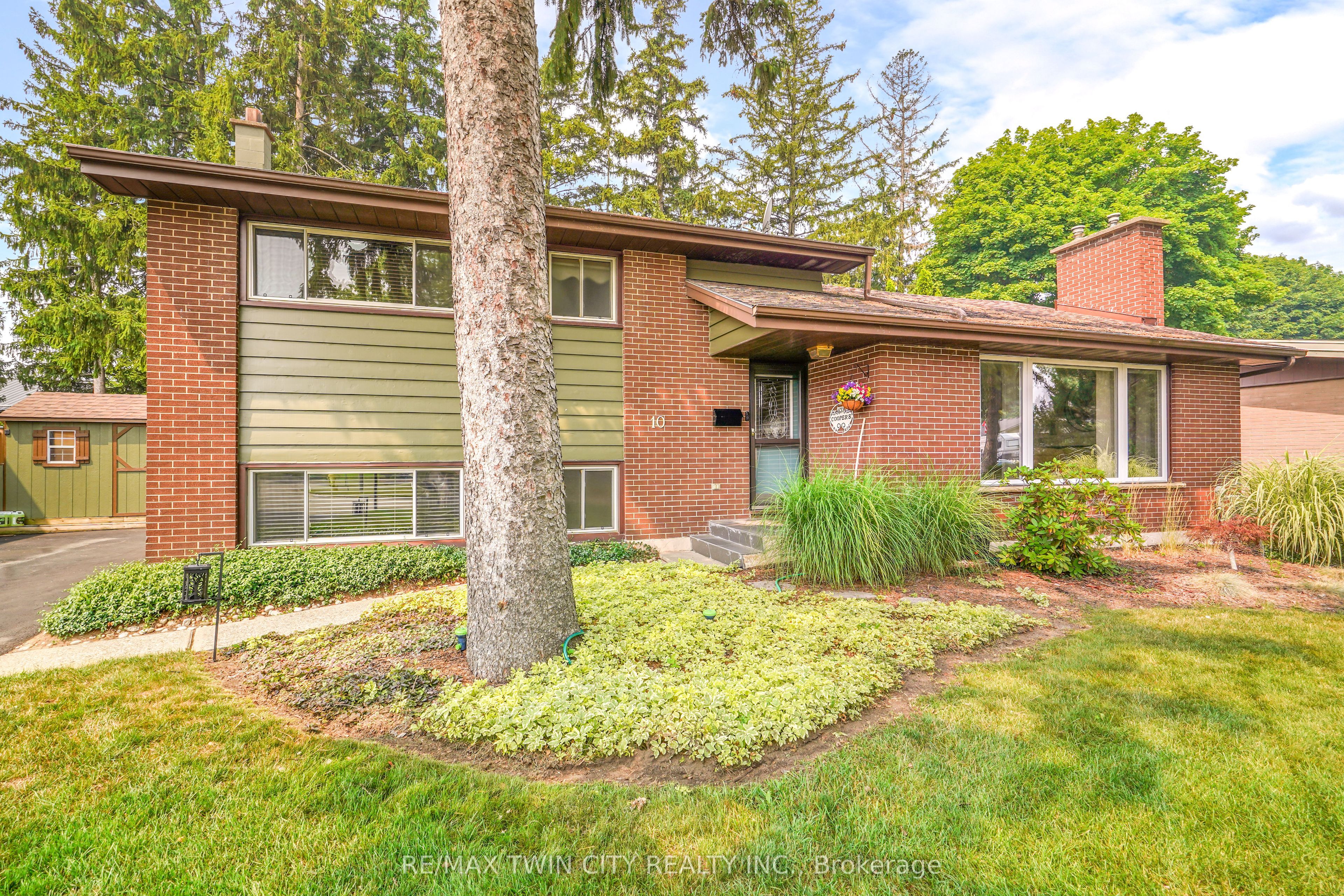 10 Brier Crescent, Brantford, ON N3R 3M6 photo 4