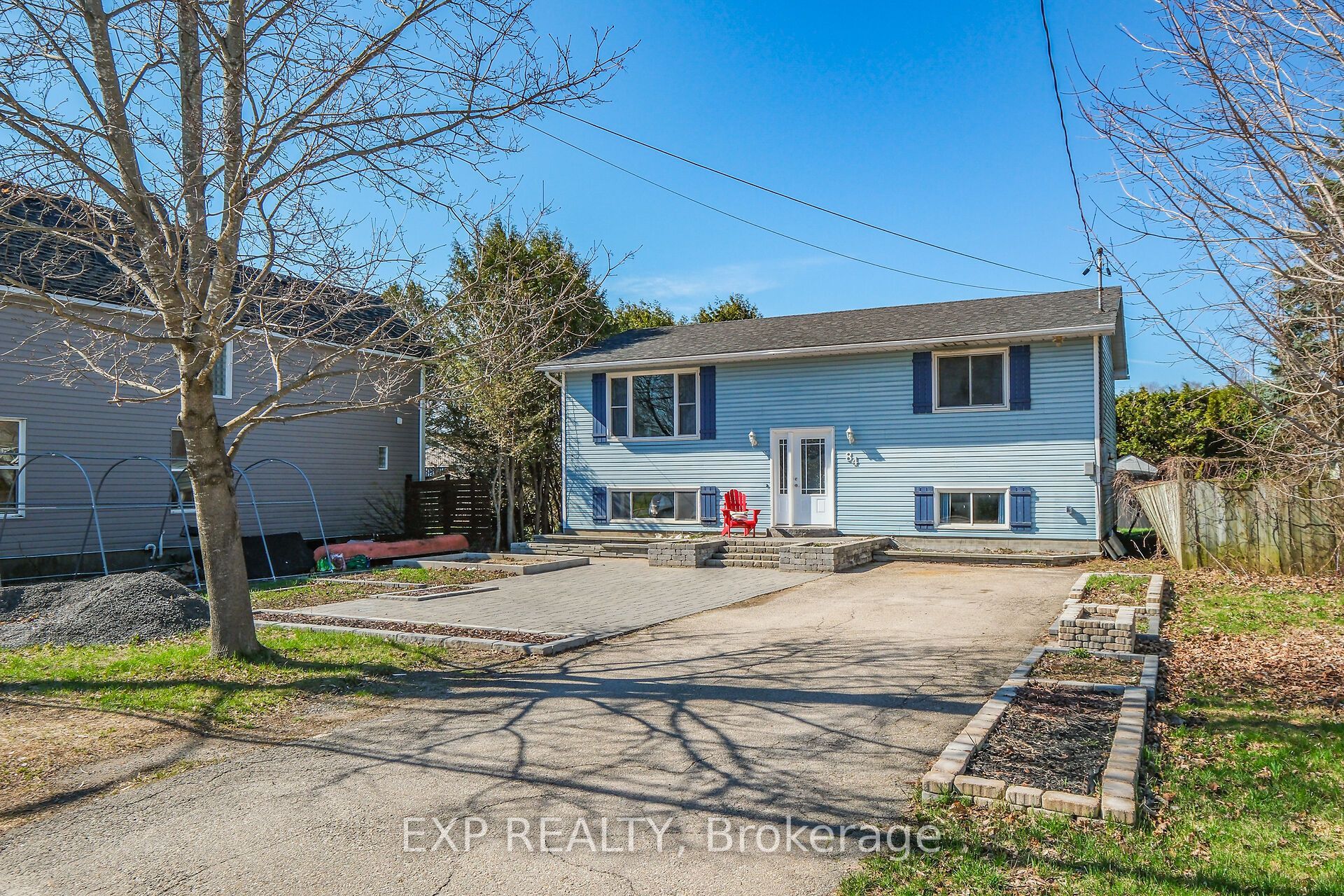 84 Martin Street N, Mississippi Mills, ON K0A 1A0