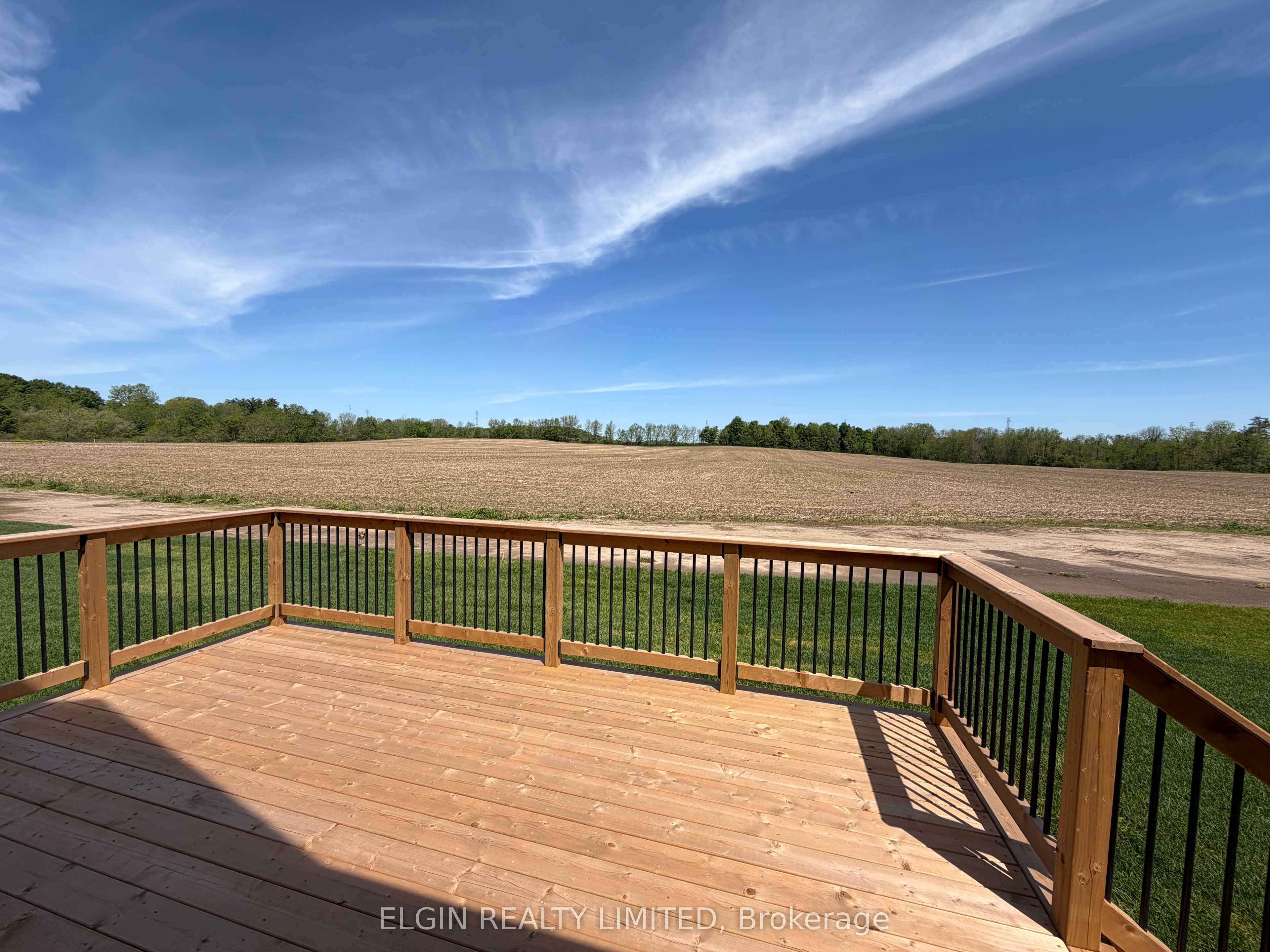 74 Braun Avenue, Tillsonburg, ON N4G 0K4 photo 4