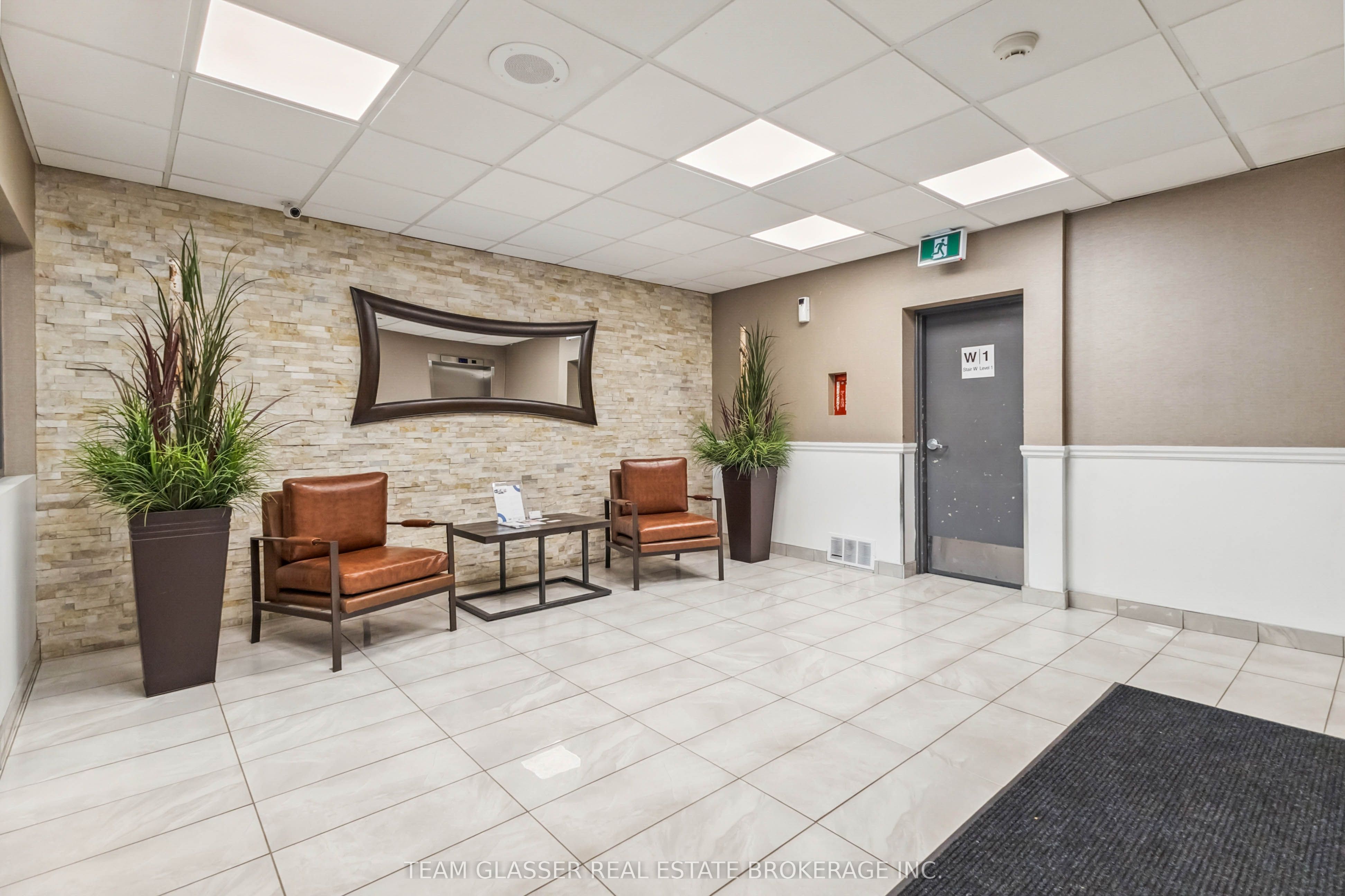 21 King Street 1108, London East, ON N6A 5H3 photo 3