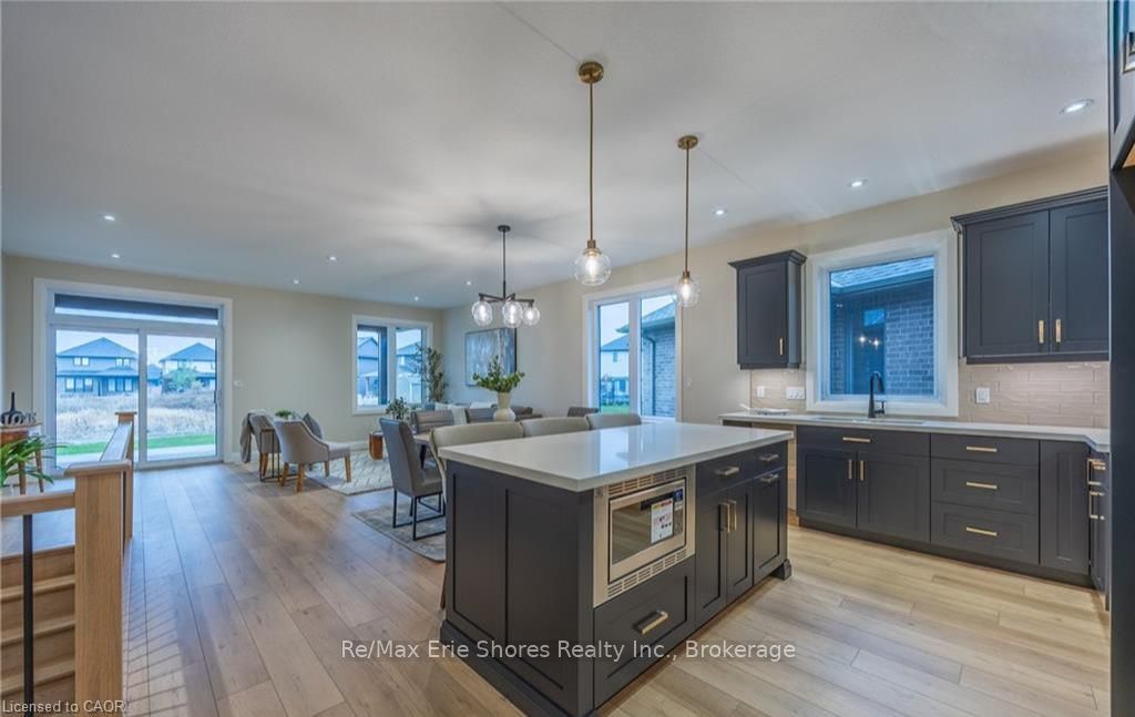 89 Duchess Drive, Norfolk, ON N4B 0B2 photo 2