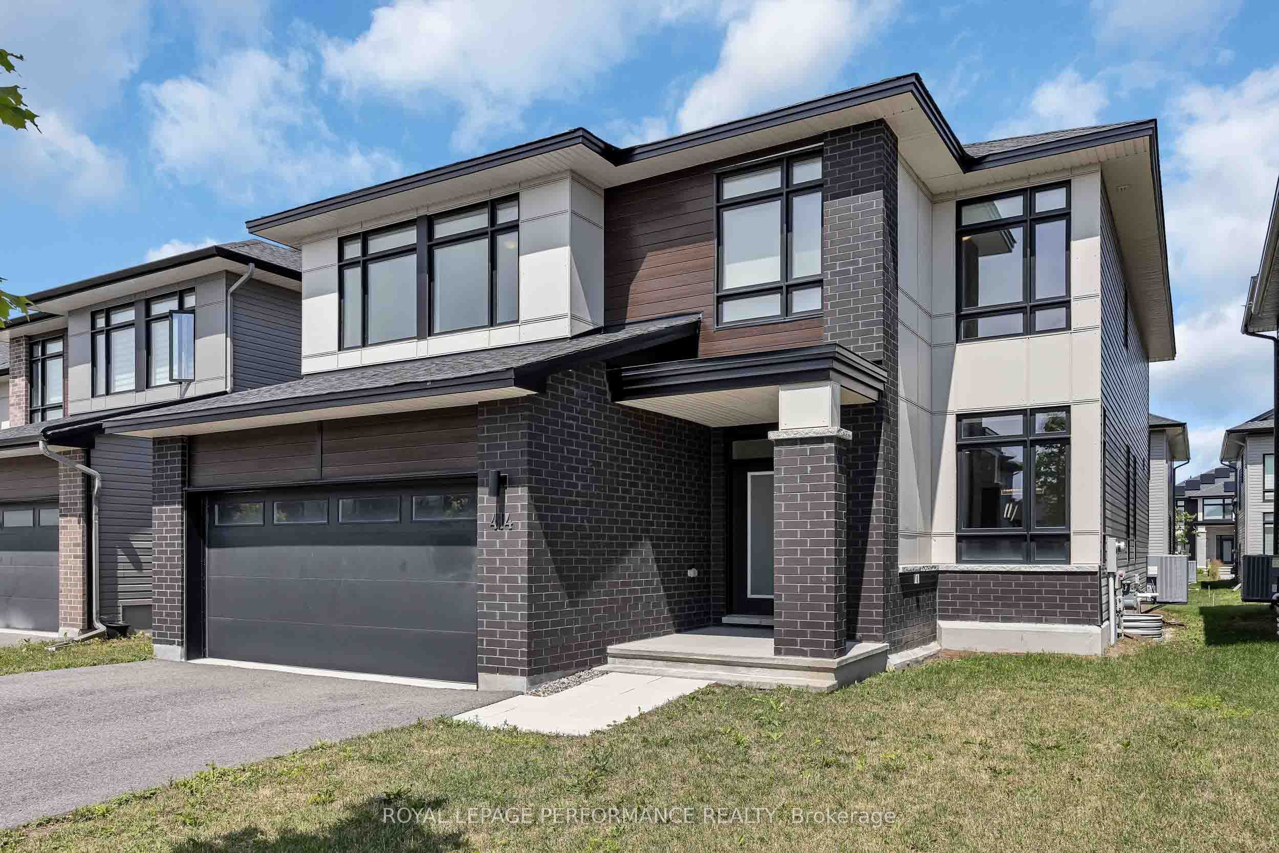 414 Longworth Avenue, Leitrim, ON K1T 0T7