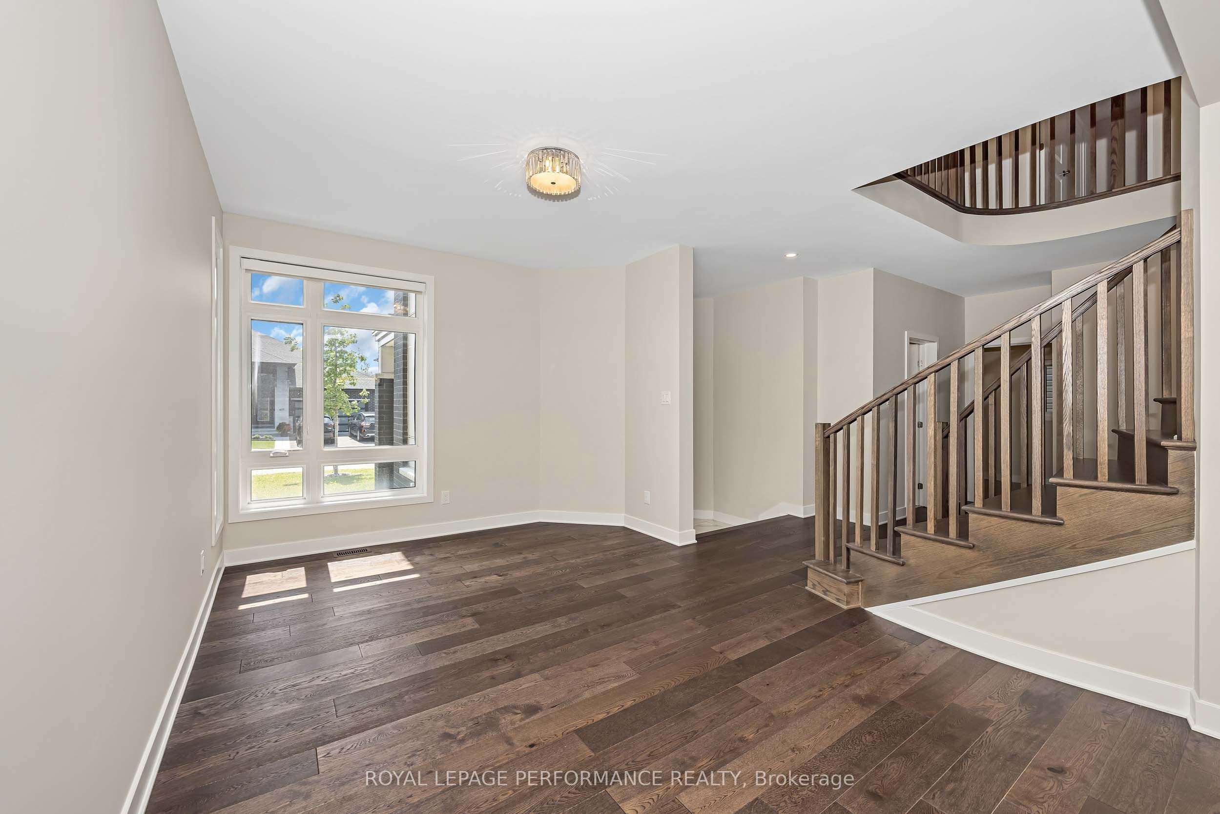 414 Longworth Avenue, Leitrim, ON K1T 0T7 photo 4