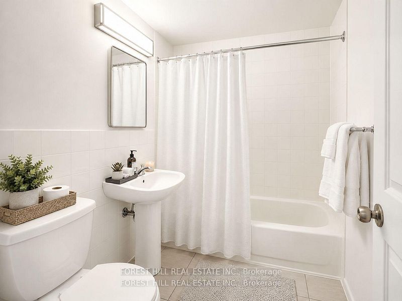 92 Robinson Street 504, Hamilton, ON L8P 1Z1 photo 5
