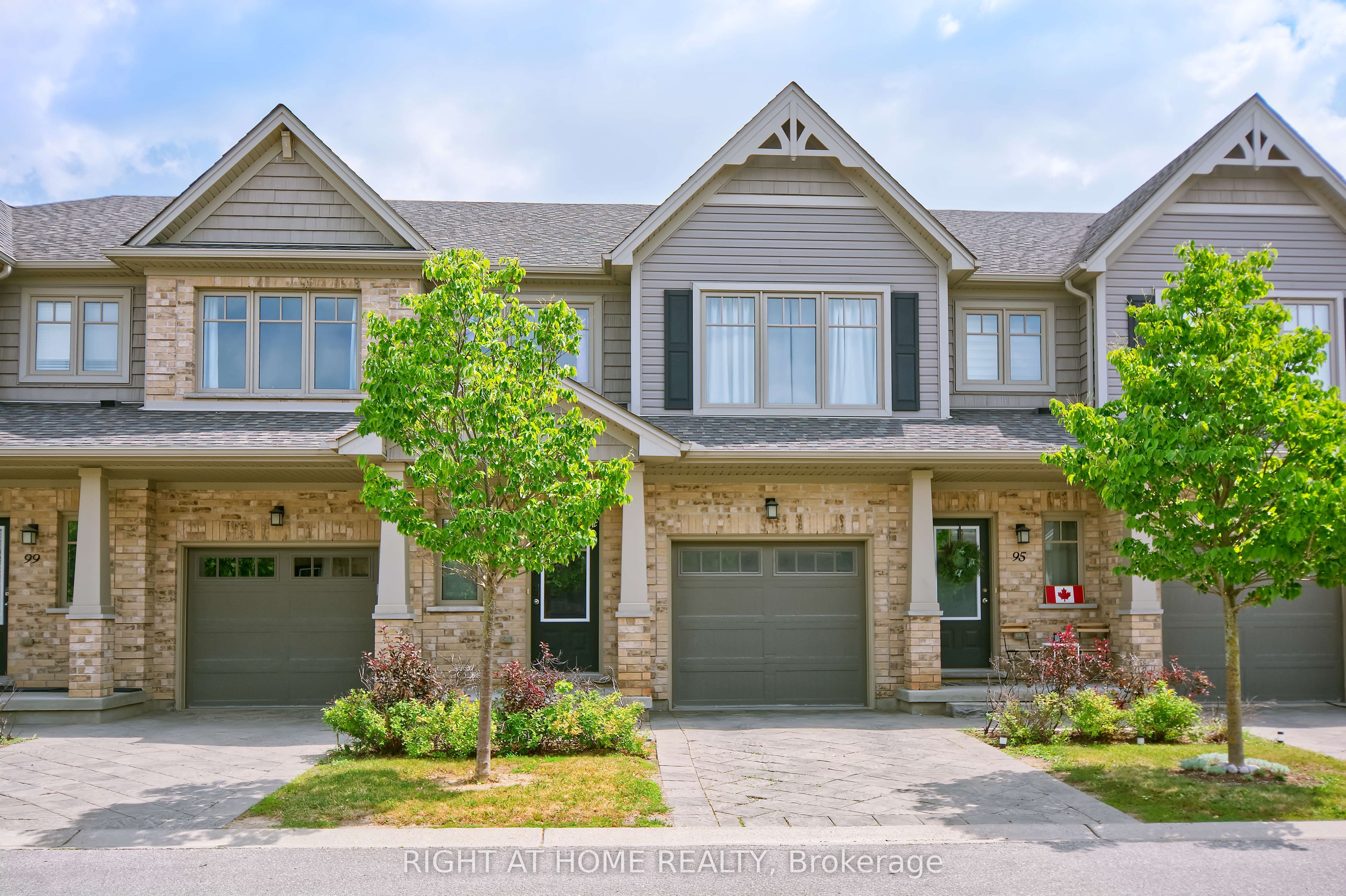 1924 Cedarhollow Boulevard 97, London North, ON N5X 0K3 photo 2