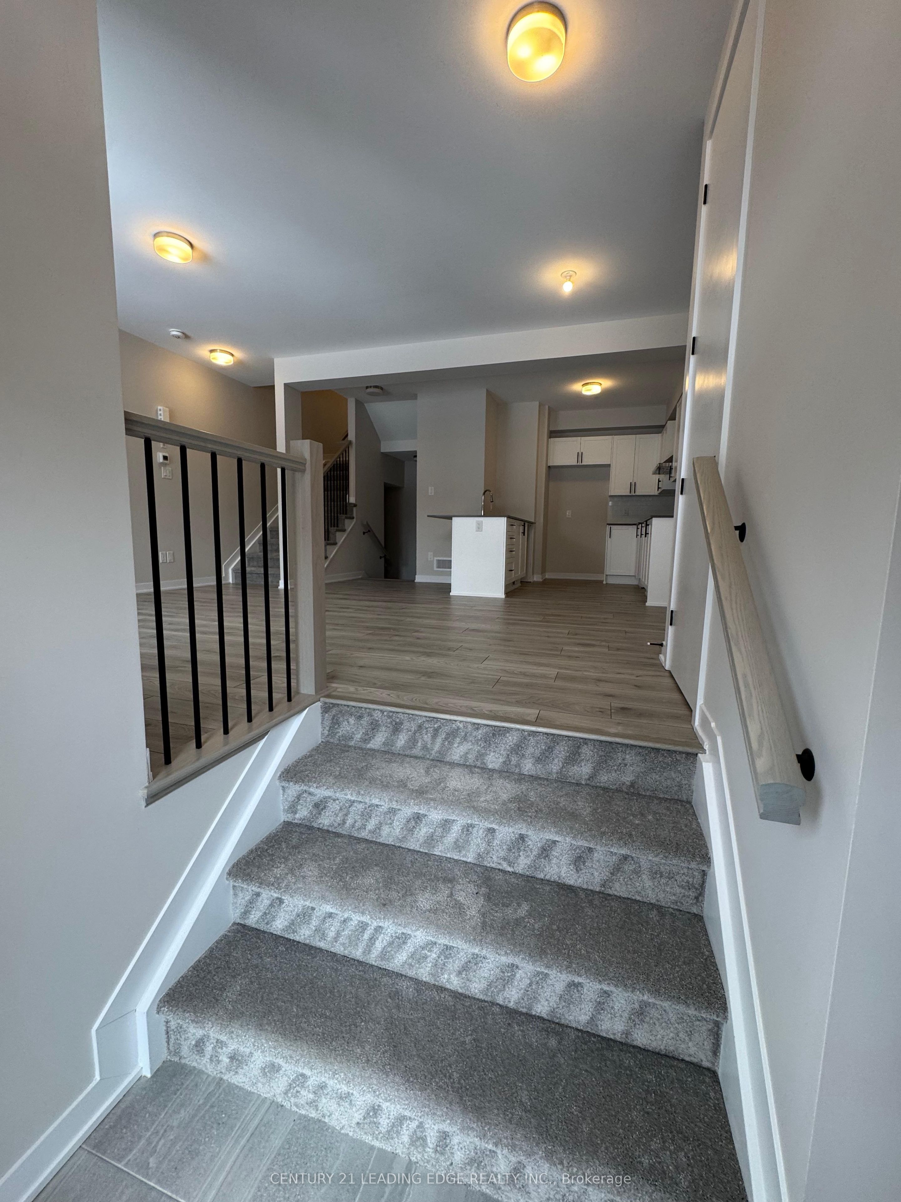 226 Speckled Alder Row, Barrhaven, ON K2J 7G6 photo 5