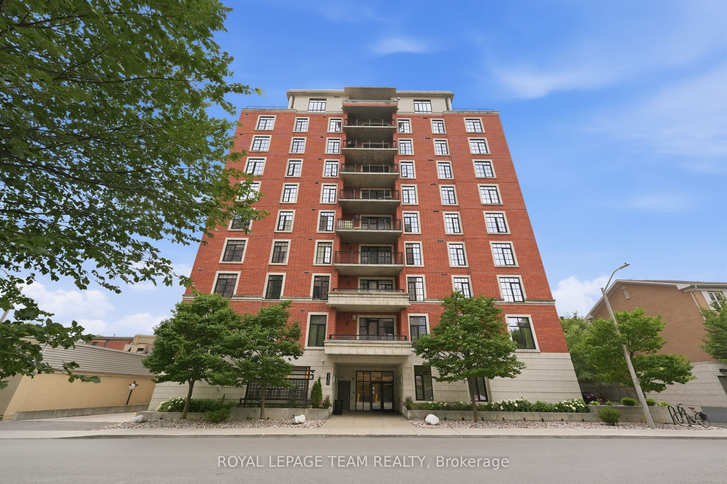 330 Loretta Avenue S 301, Dows Lake - Civic Hospital and Area, ON K1S 4E8 photo 3