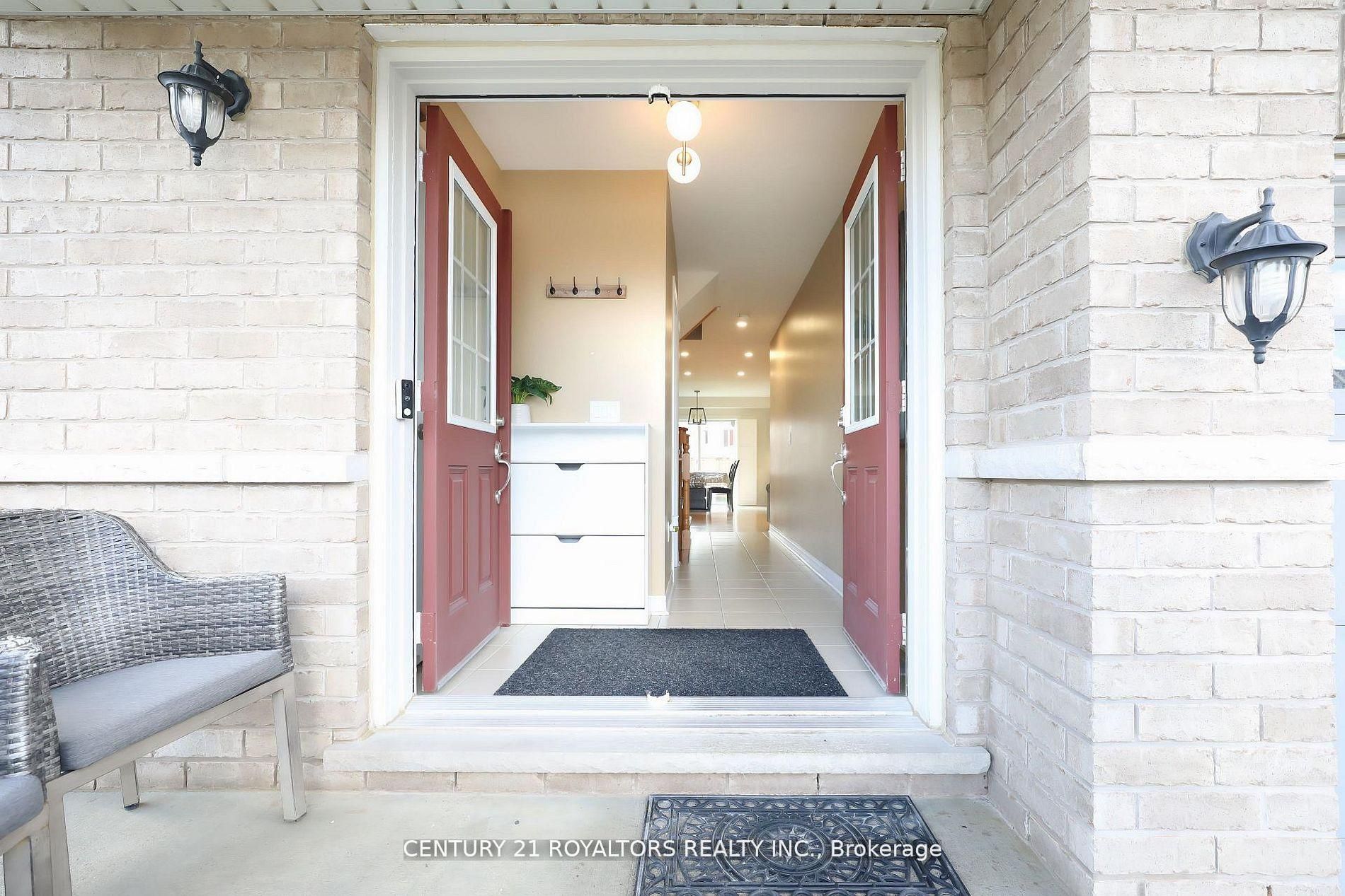 386 Thompson Street, Woodstock, ON N4S 7W2 photo 2