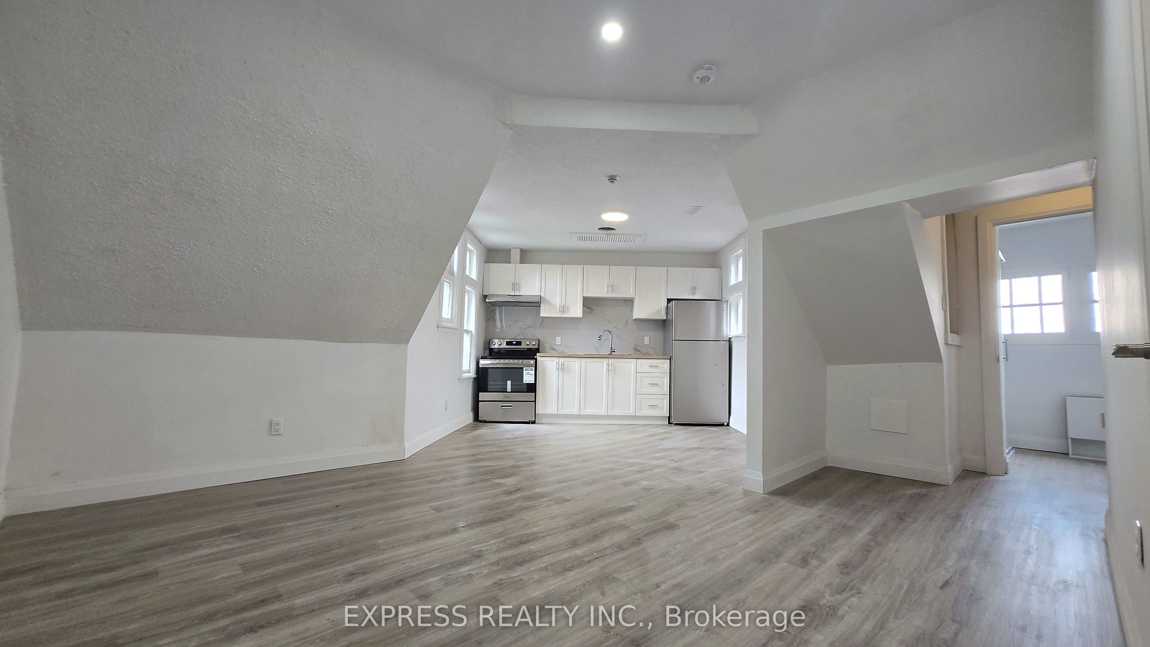 252 James Street S 301, Hamilton, ON L8P 3B5 photo 3