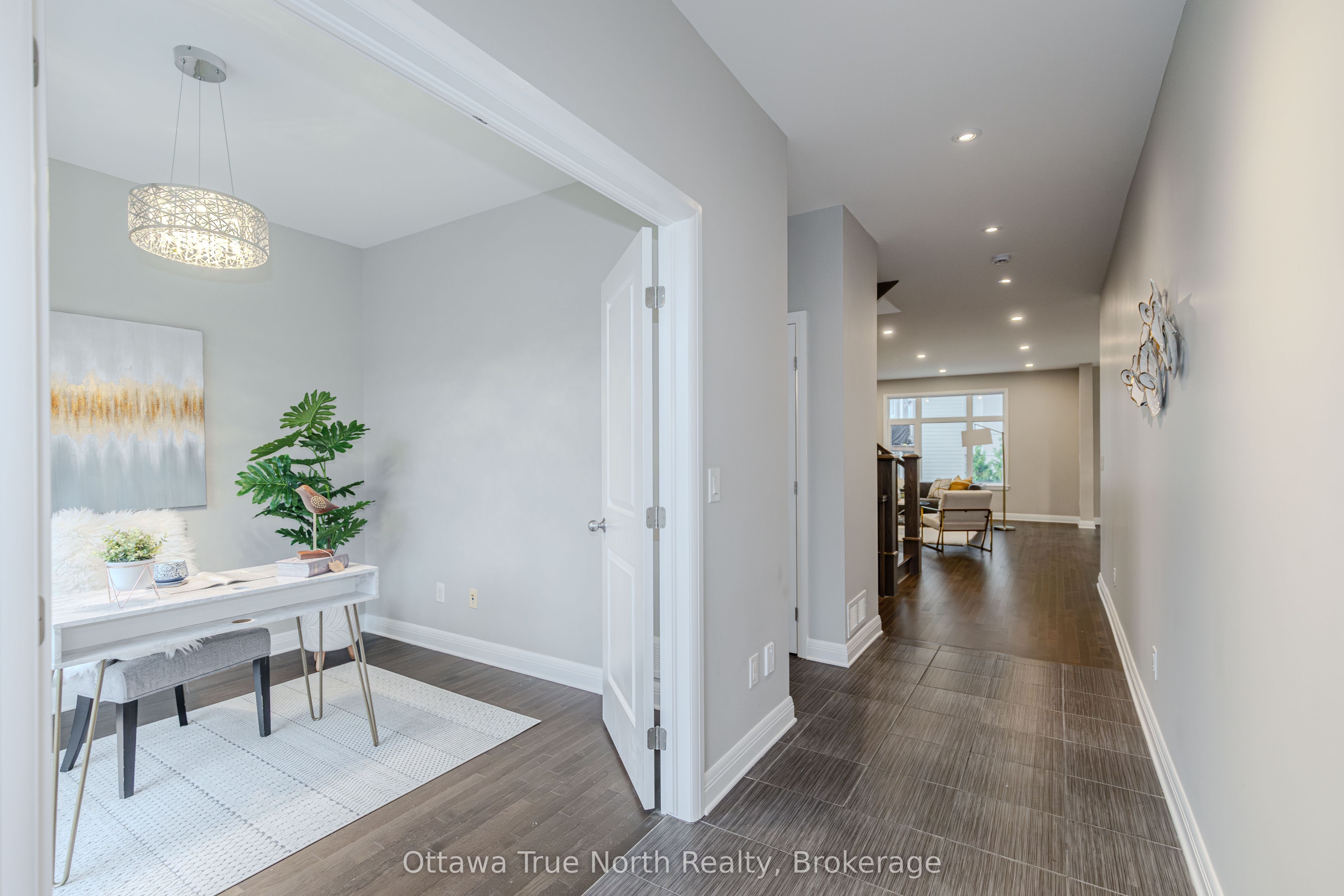 373 Huntsville Drive, Kanata, ON K2T 0H5 photo 5