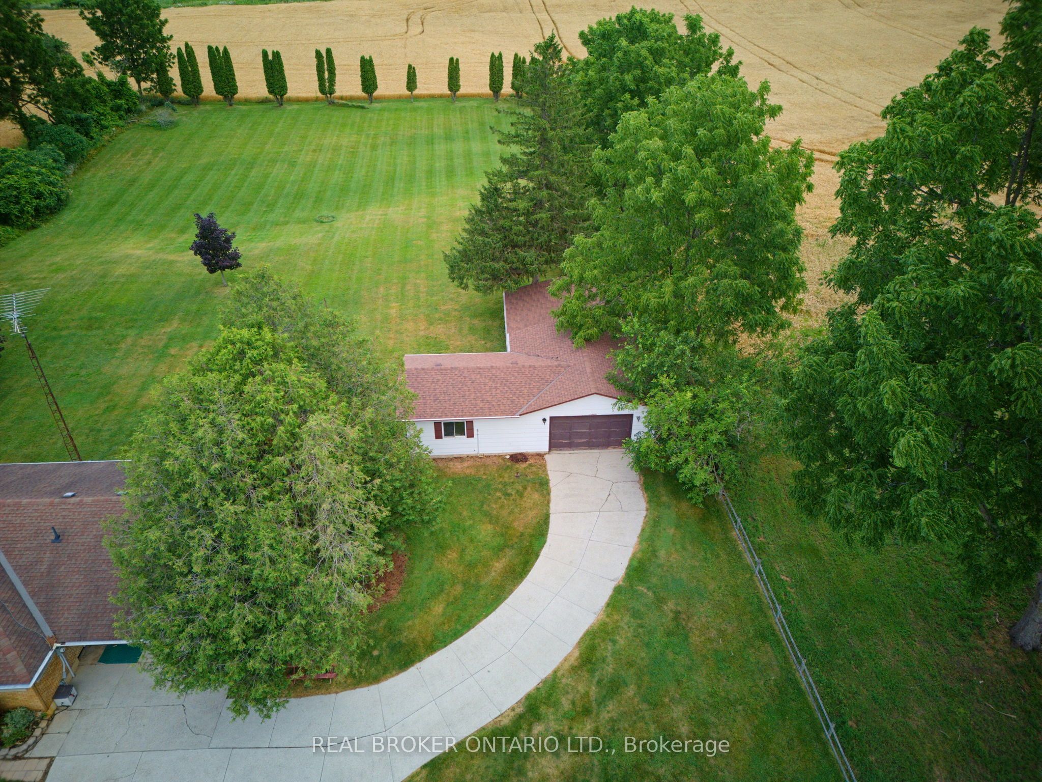 347 Blue Lake Road, Brant, ON N0E 1N0 photo 2
