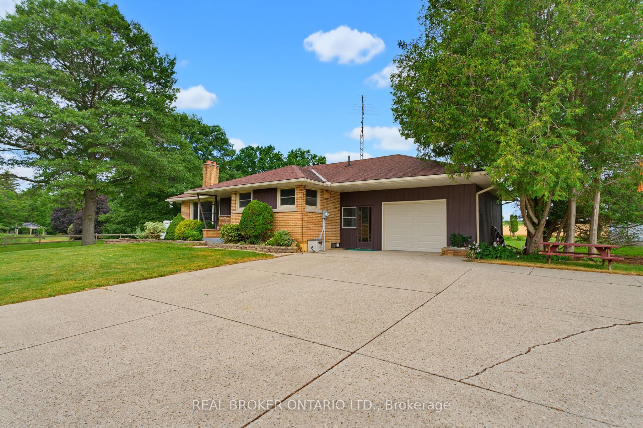 347 Blue Lake Road, Brant, ON N0E 1N0 photo 4