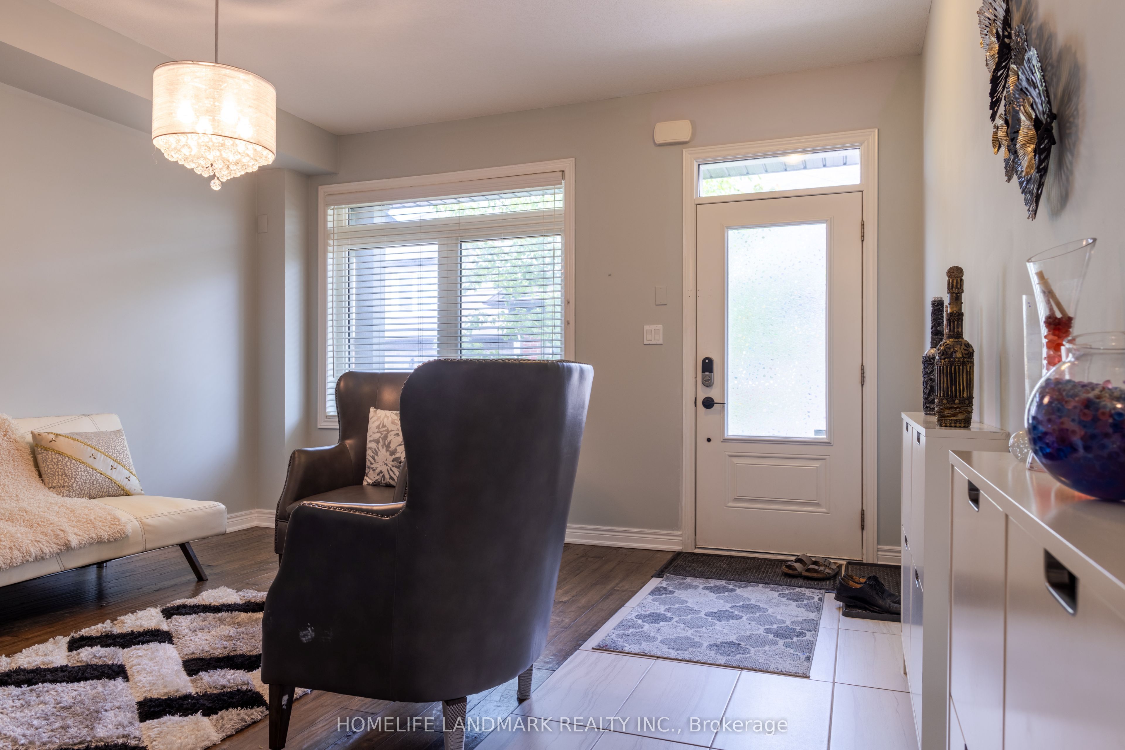 421 Kitty Murray Lane 19, Hamilton, ON L9G 3K9 photo 4
