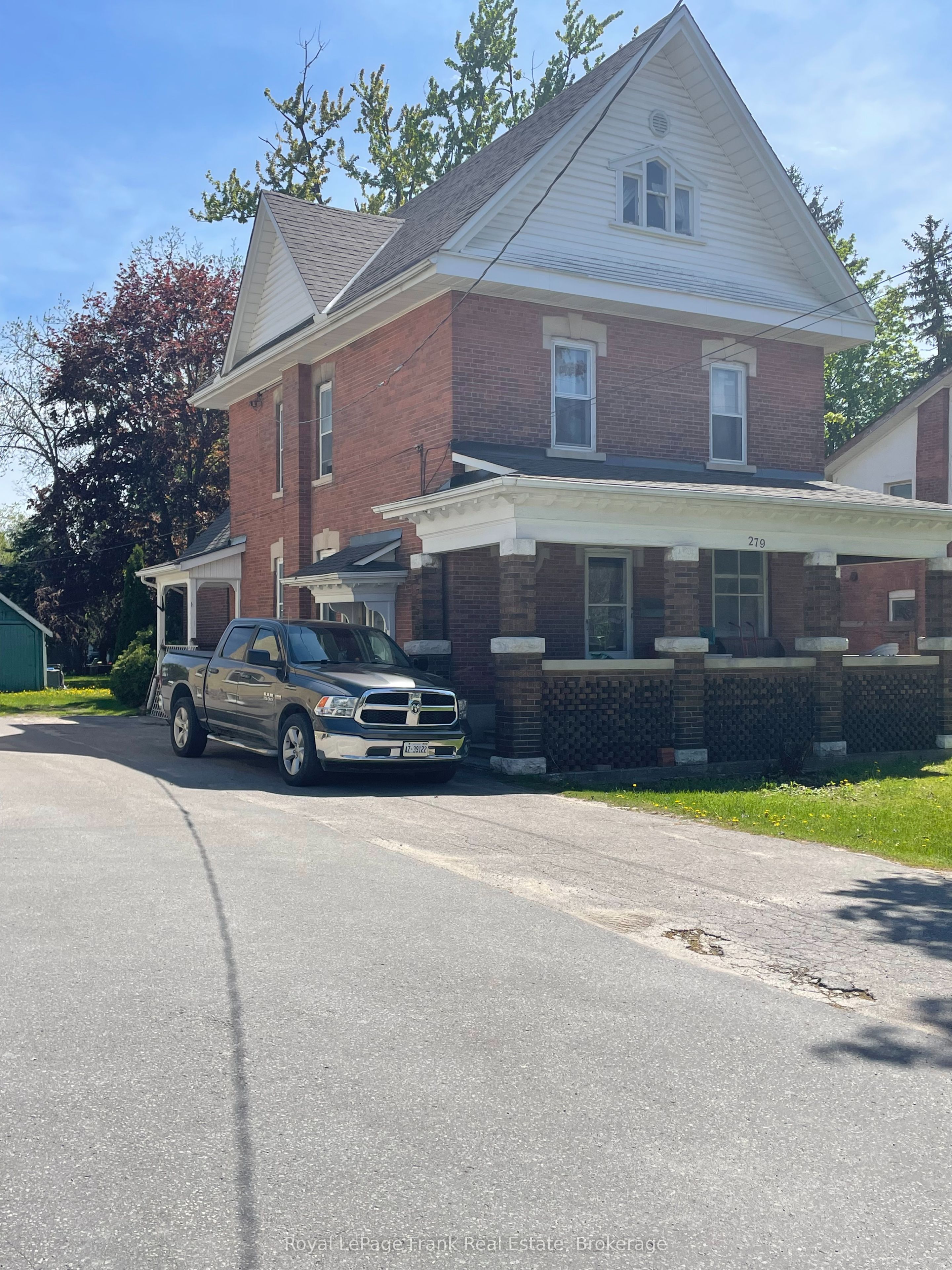279 Kent Street W, Kawartha Lakes, ON K9V 2Z8 photo 3