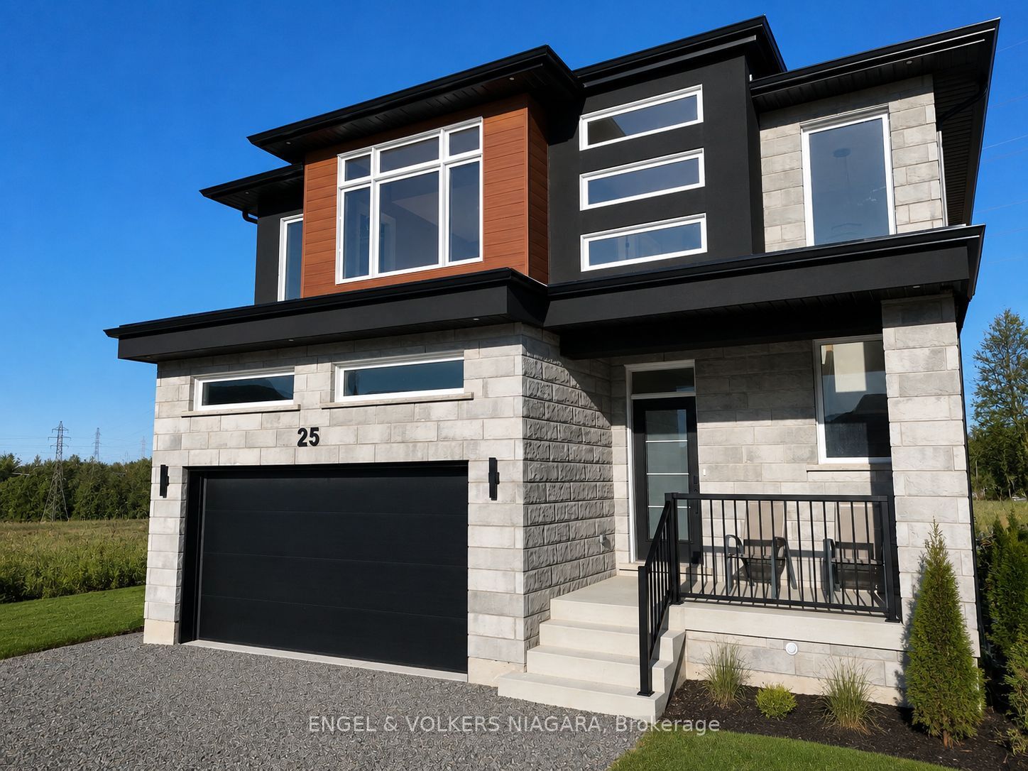 25 Elvira Way, Thorold, ON L2V 0M7 photo 3