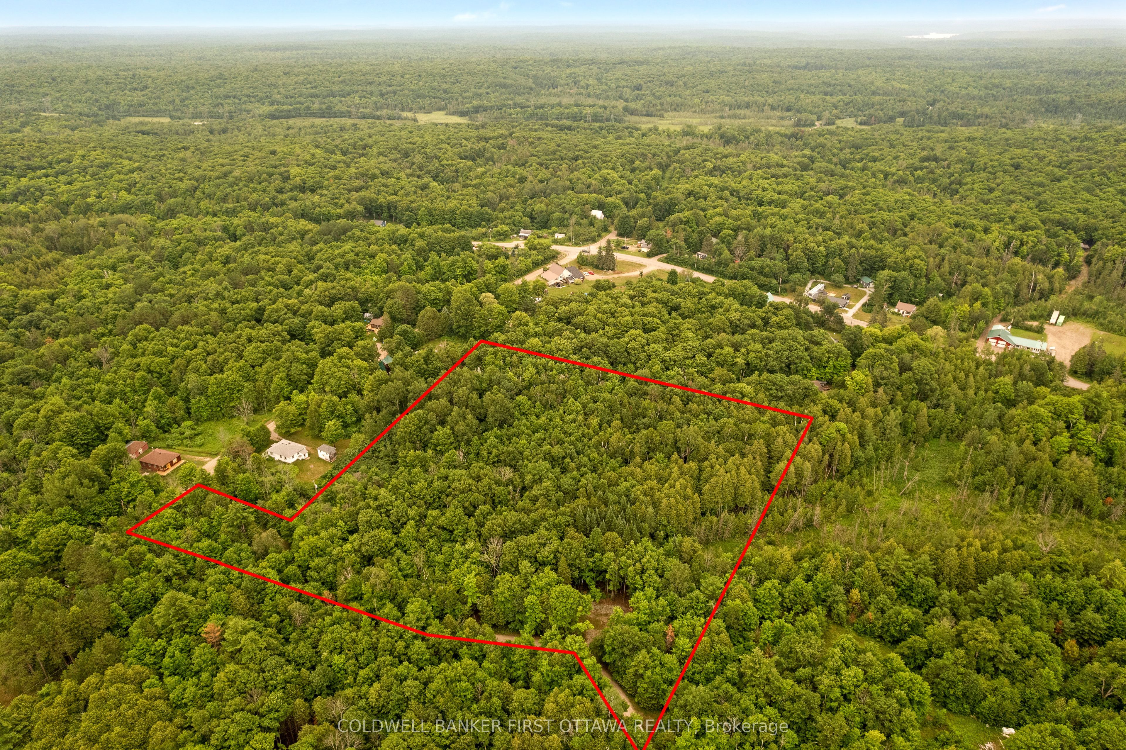 1039 Sunset Strip Lane, Frontenac, ON K0H 2J0 photo 2