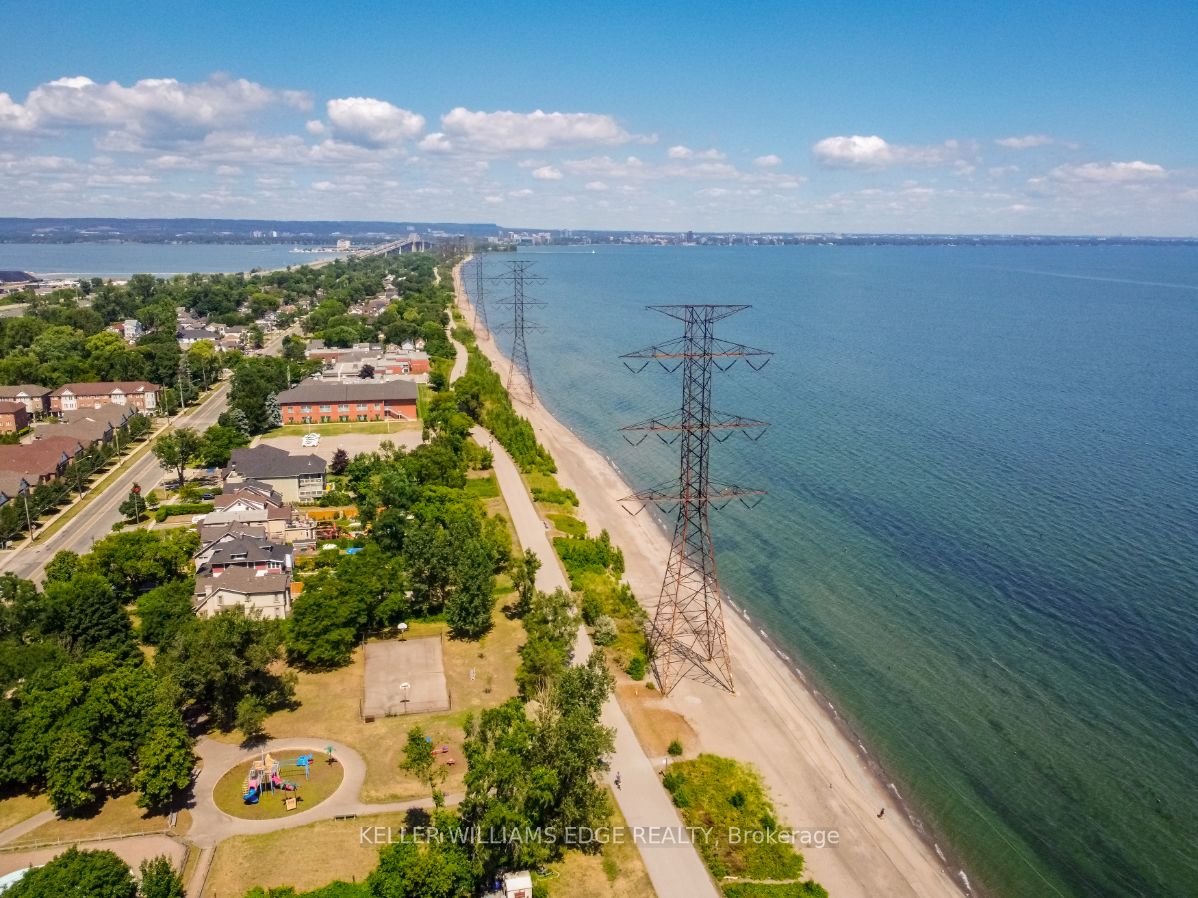 826 Beach Boulevard, Hamilton, ON L8H 6Z4