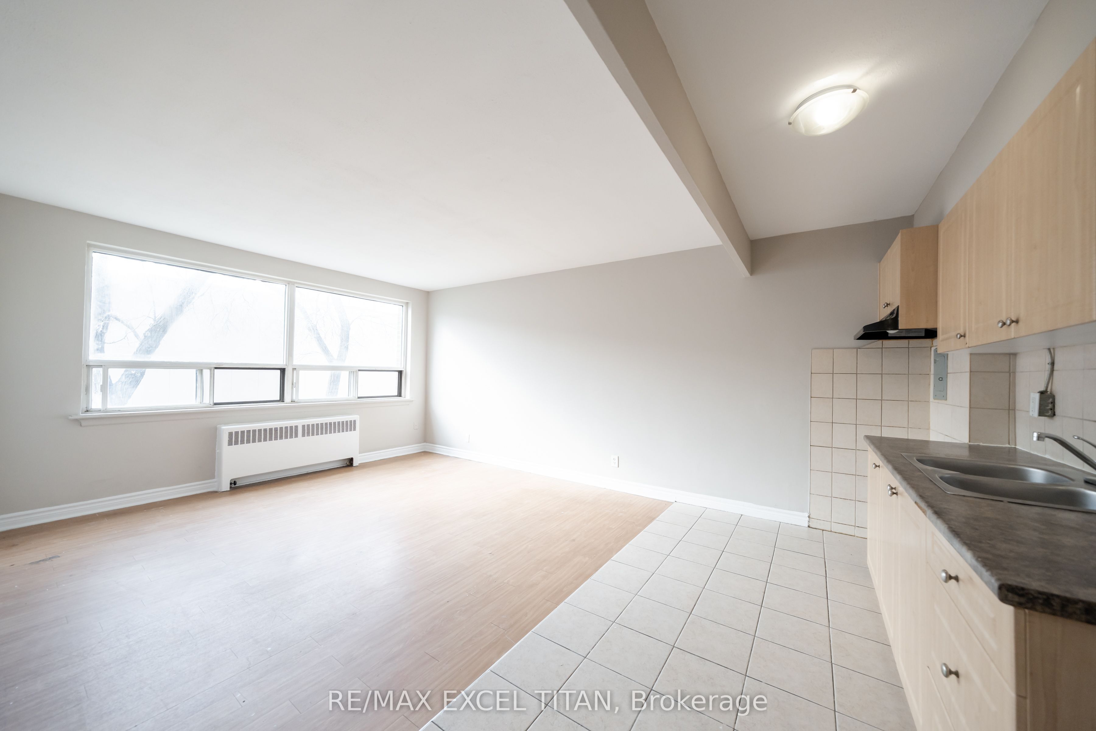 468 Ottawa Street 309A, Hamilton, ON L8H 4A6 photo 4