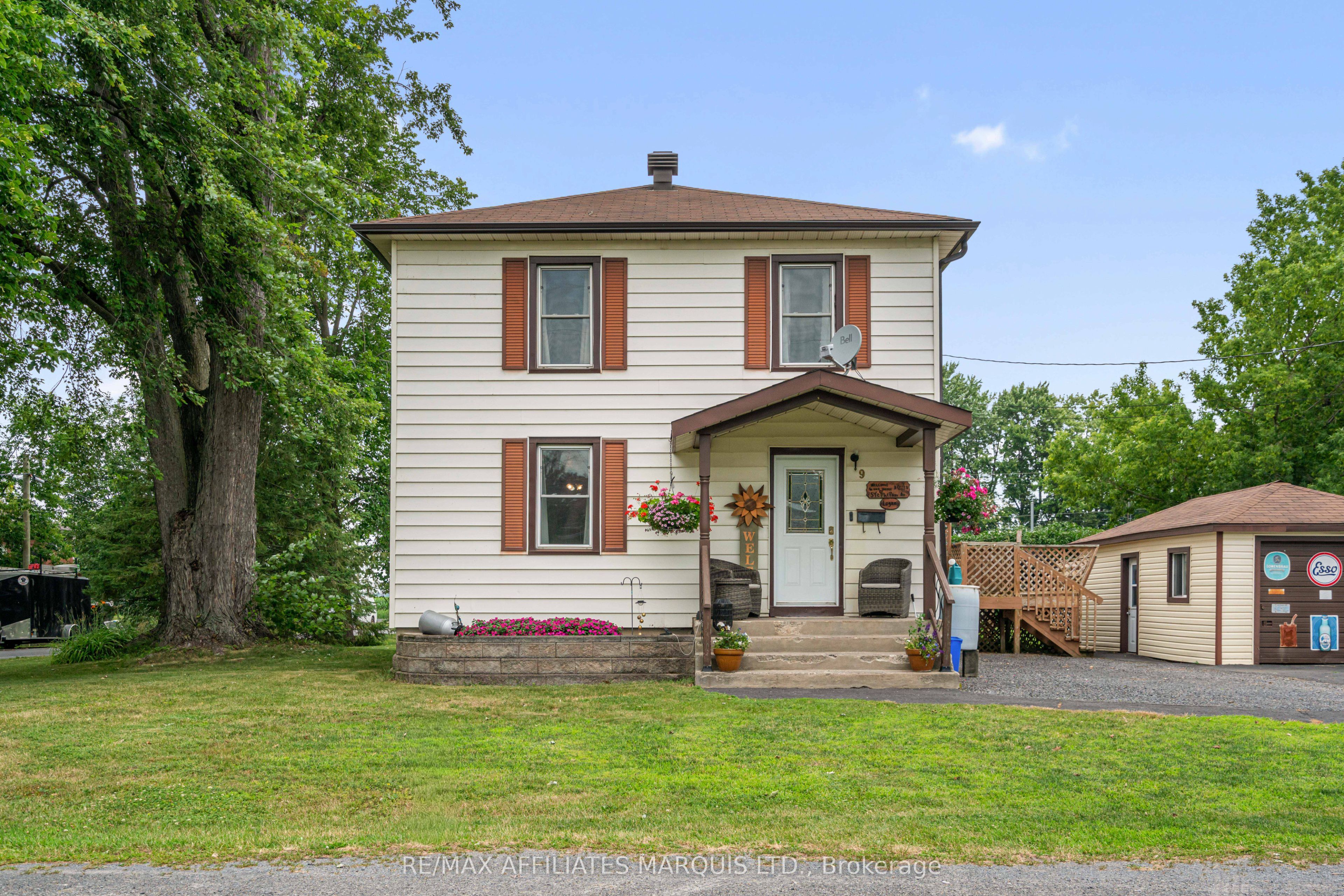9 Spruce Street, South Glengarry, ON K0C 1N0 photo 2