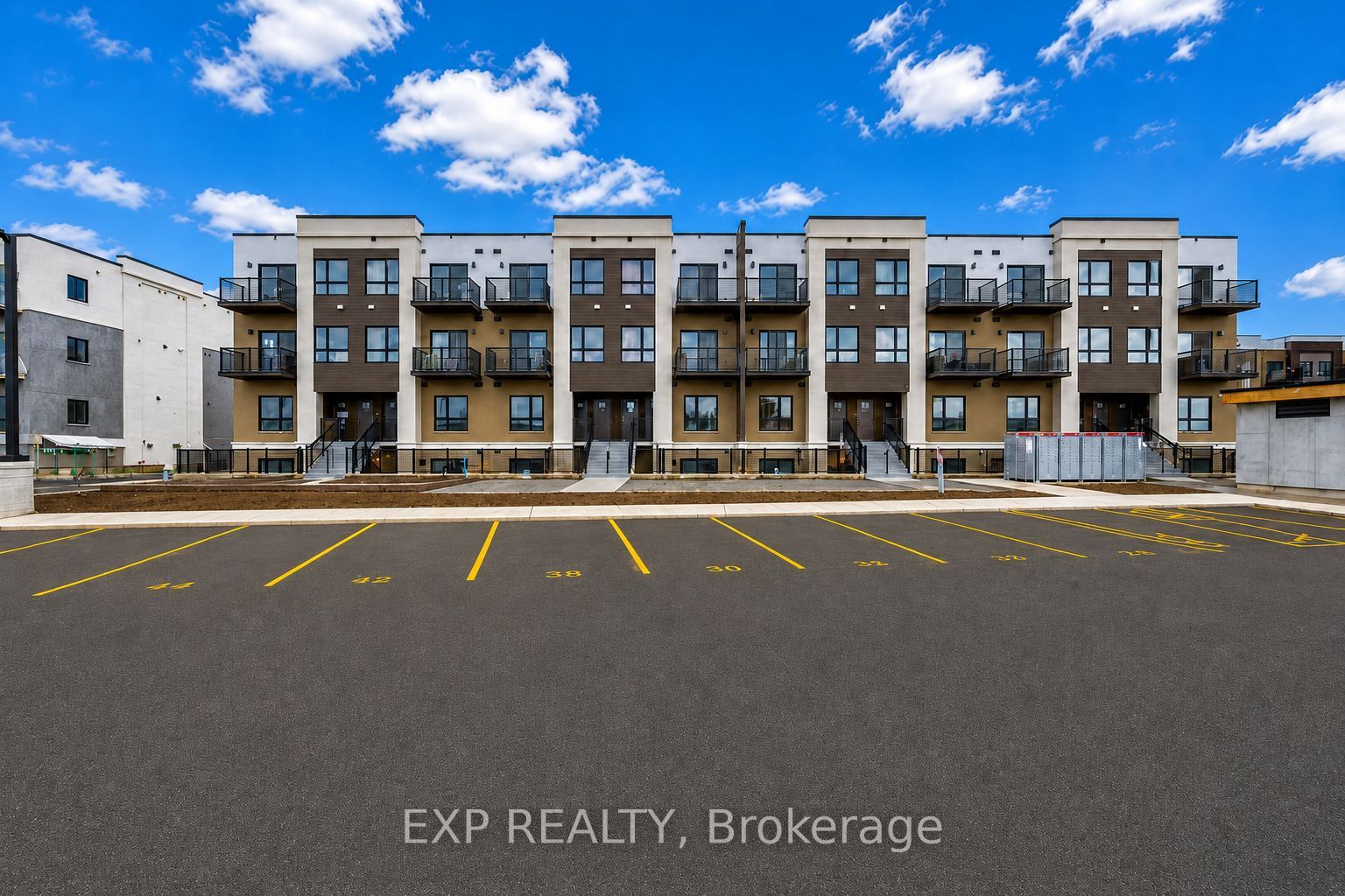 25 Palace Street Q20, Kitchener, ON N2E 0L2
