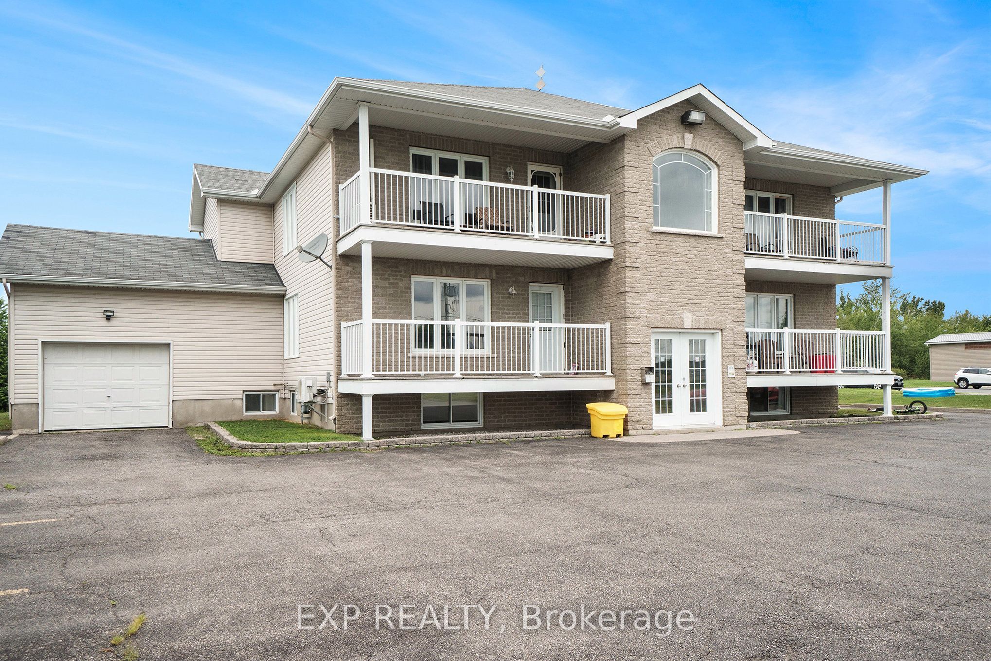 525 RUSSELL Road 1, Clarence-Rockland, ON K0A 2A0 photo 2