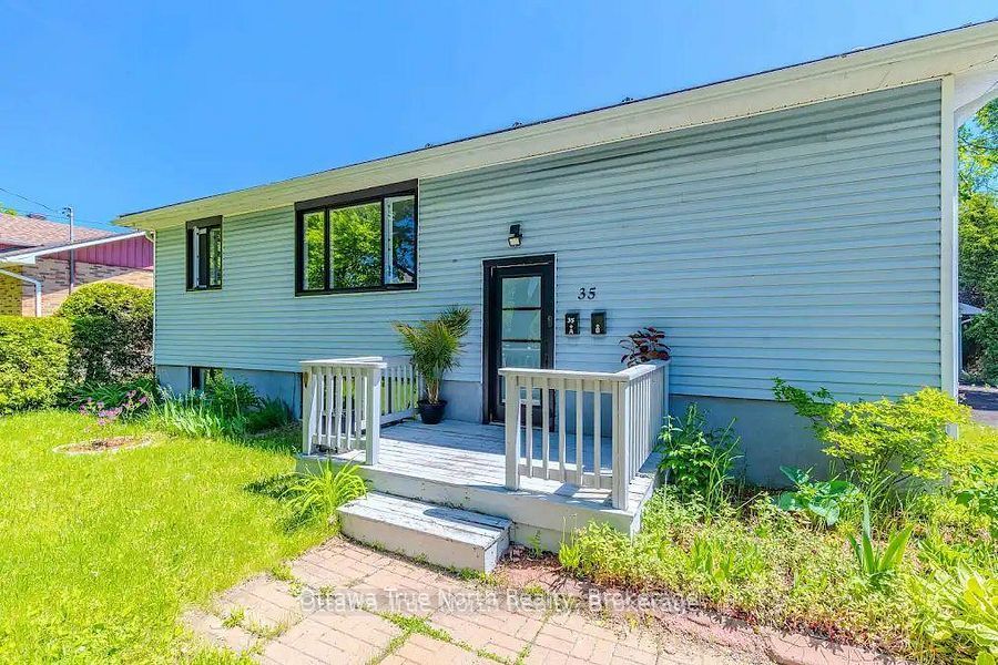 35 Tauvette Street, Blackburn Hamlet, ON K1B 3A1 photo 4