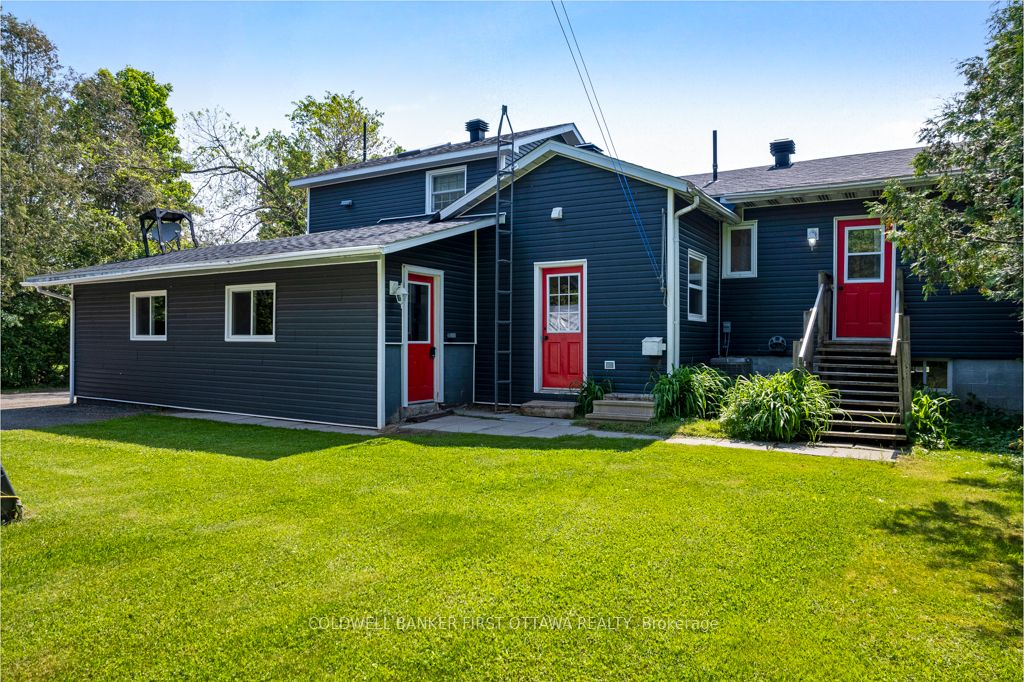 352 Highway 15 N/A, Rideau Lakes, ON K7A 0E5 photo 5