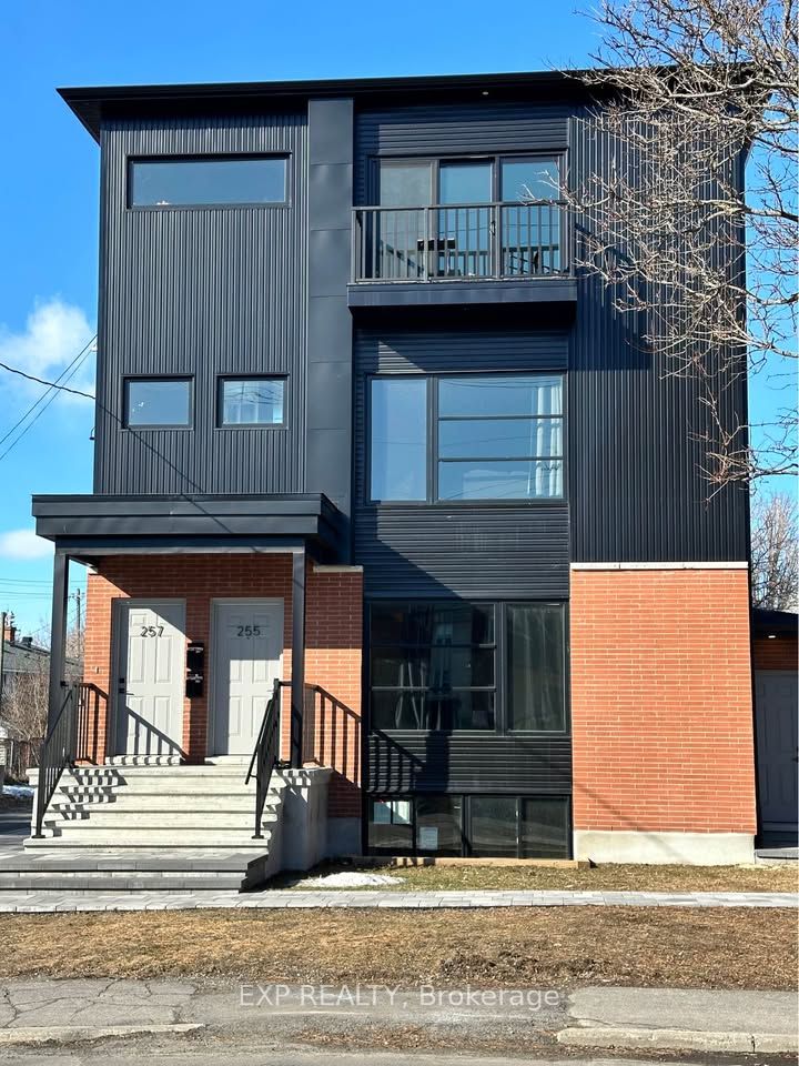 255 Presland Road, Overbrook - Castleheights and Area, ON K1K 2B6 photo 2