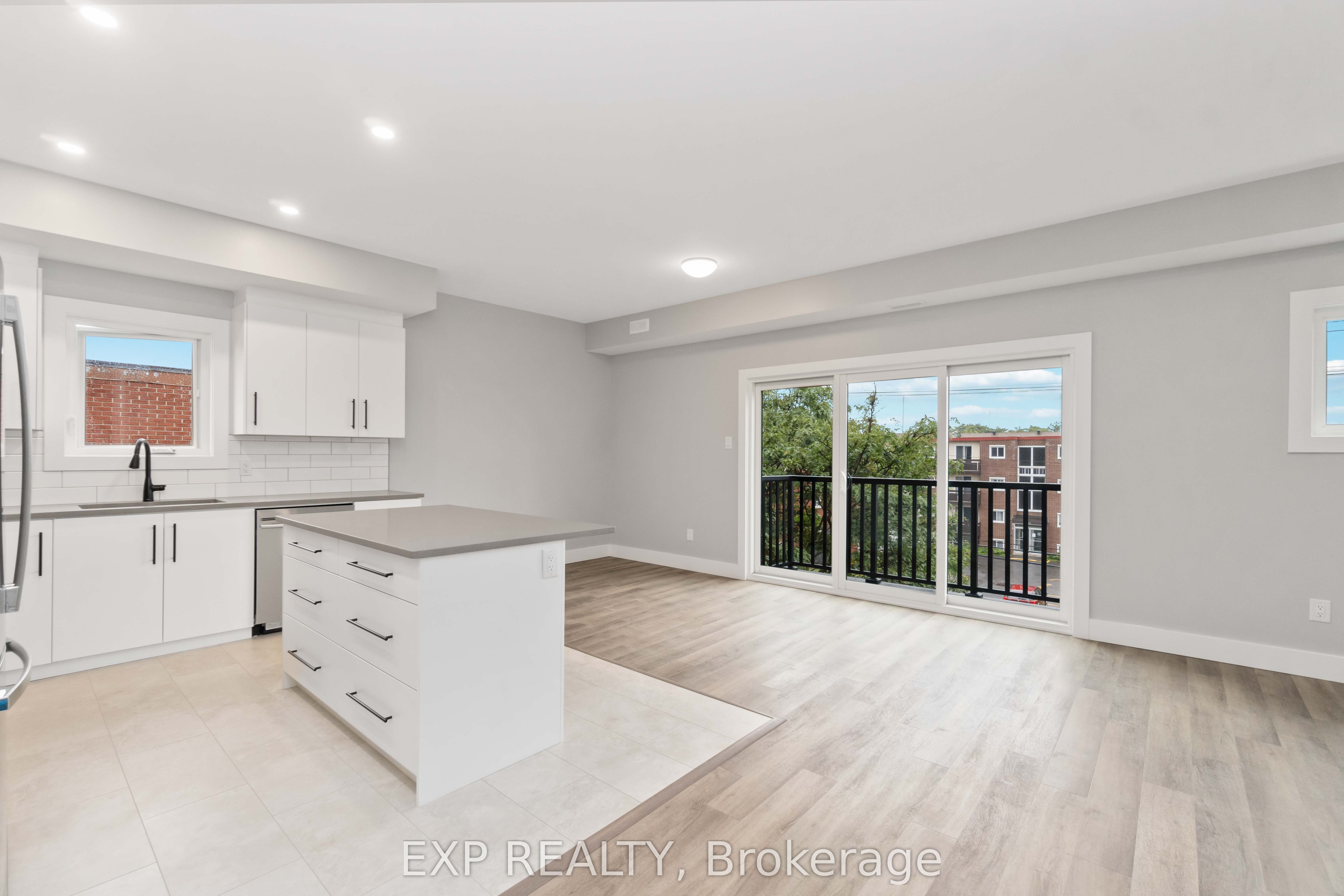 255 Presland Road, Overbrook - Castleheights and Area, ON K1K 2B6 photo 4