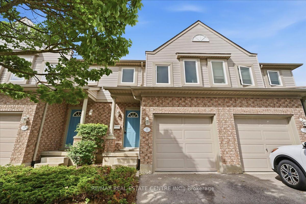 15 Roehampton Crescent, Guelph, ON N1L 1M9 photo 3