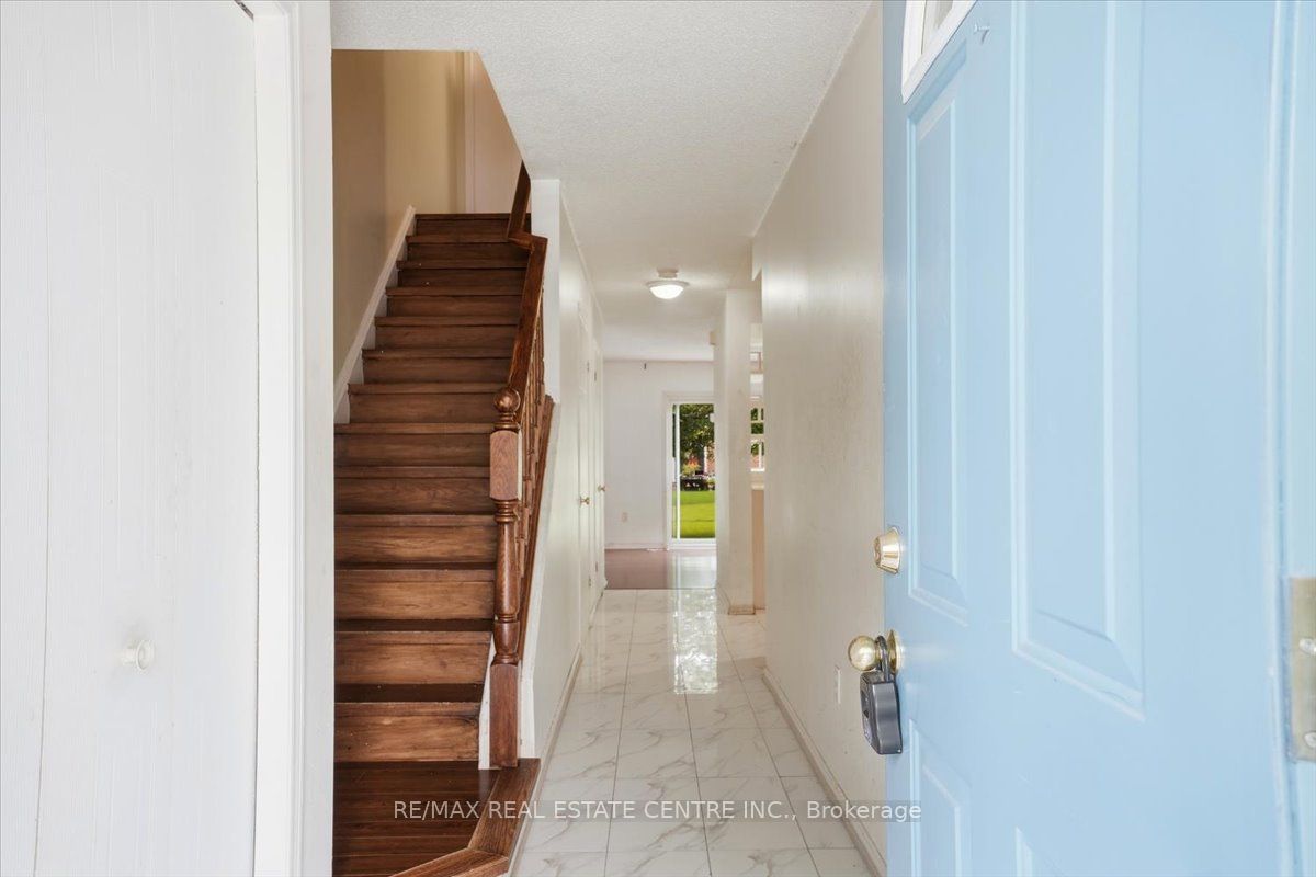 15 Roehampton Crescent, Guelph, ON N1L 1M9 photo 5