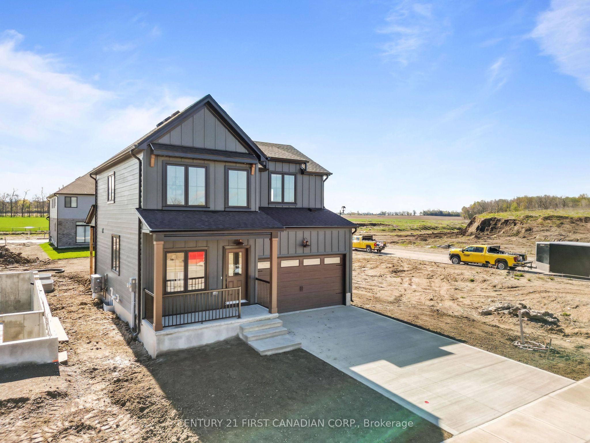 30 Sheldabren Street, North Middlesex, ON N0M 1A0 photo 2