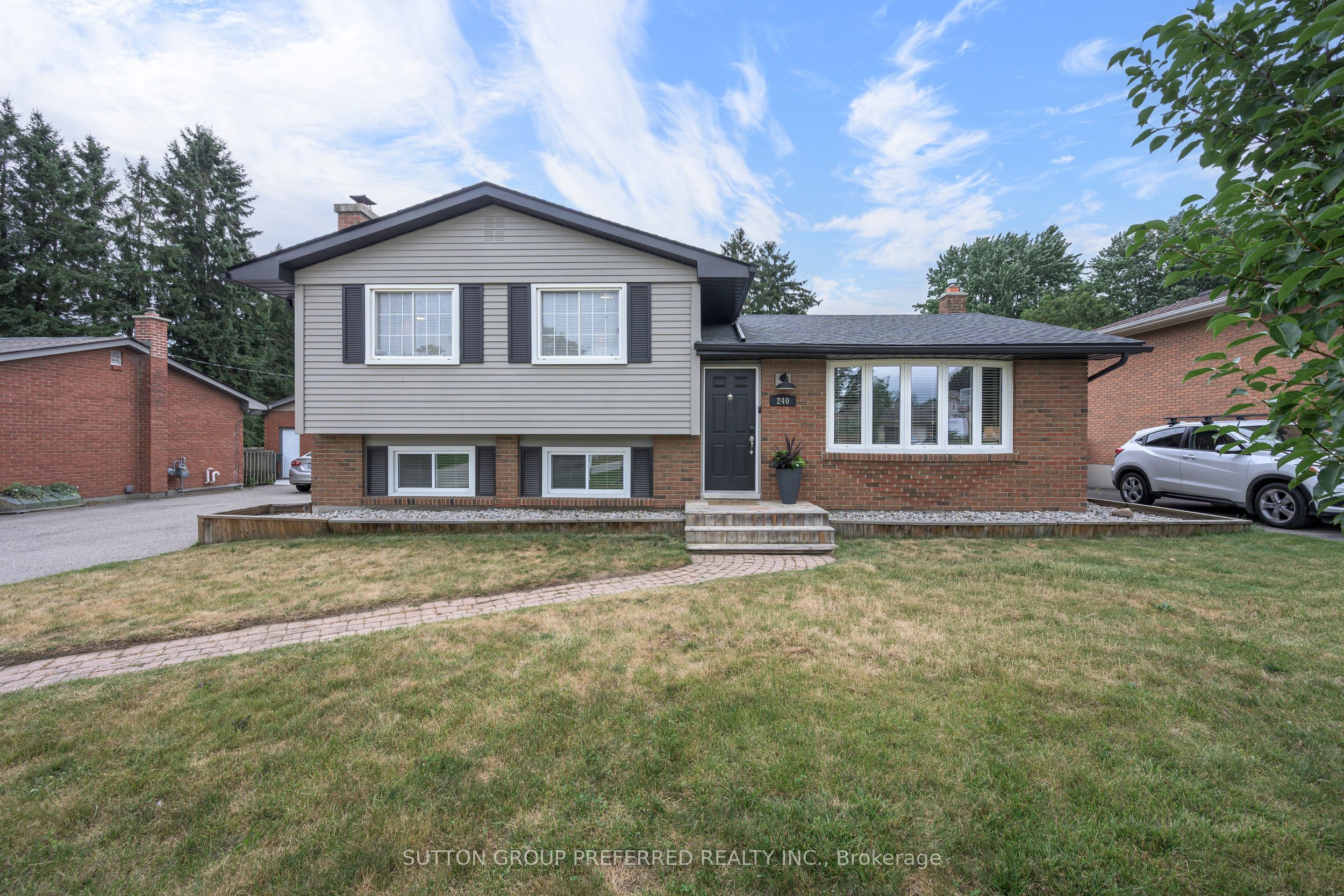 240 Byron Avenue, Thames Centre, ON N0L 1G3 photo 4