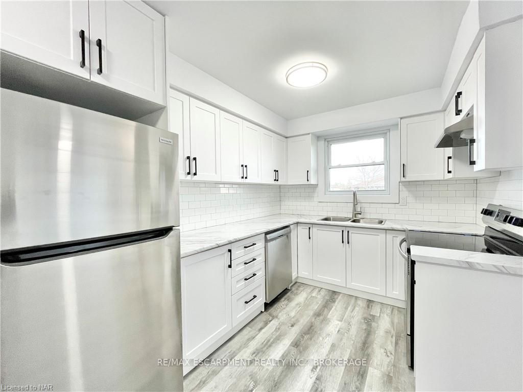 76 Marc Boulevard, Welland, ON L3B 5V1 photo 4