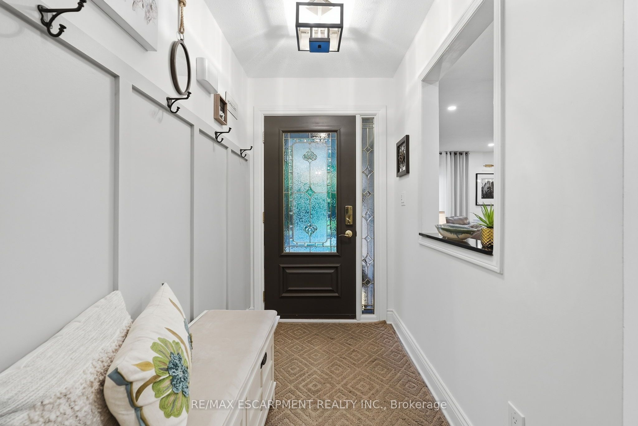 224 ATHENIA Drive, Hamilton, ON L8J 1T7 photo 4